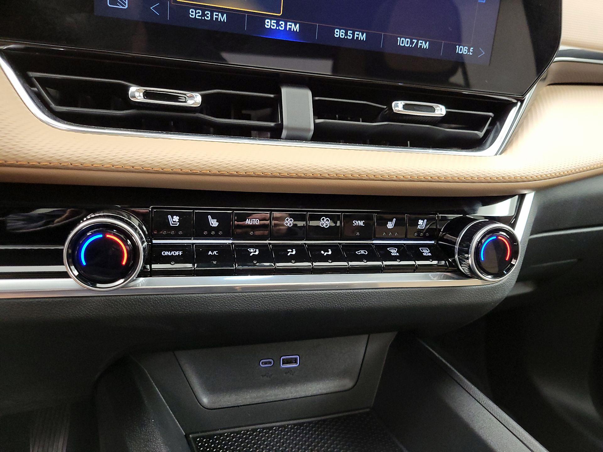 Thumbnail: 2026 Chevrolet Equinox - 17