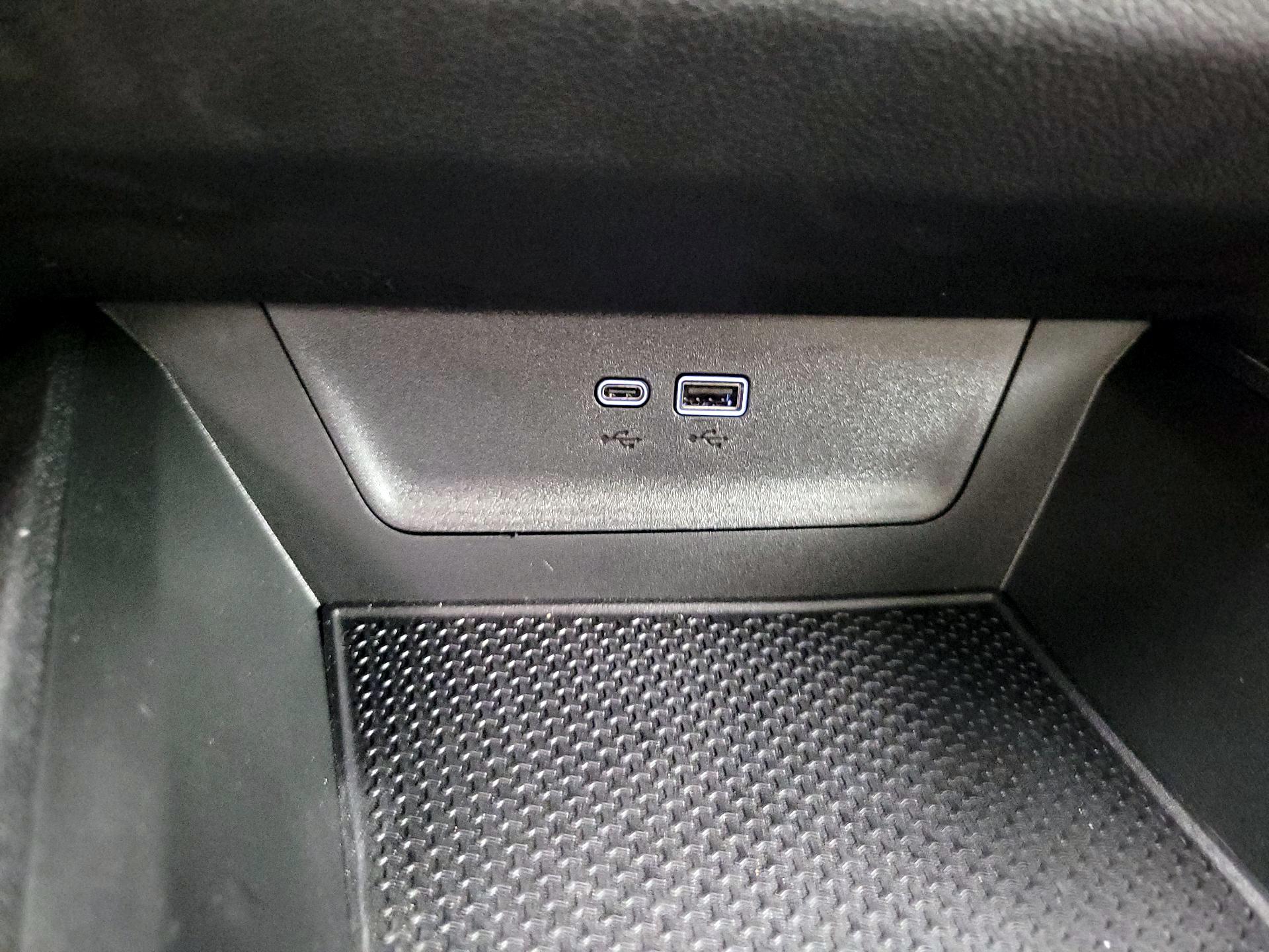 Thumbnail: 2026 Chevrolet Equinox - 19