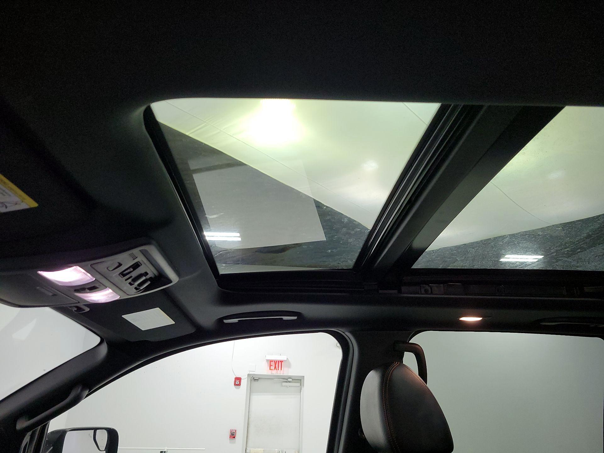 Thumbnail: 2021 Nissan Titan - 20