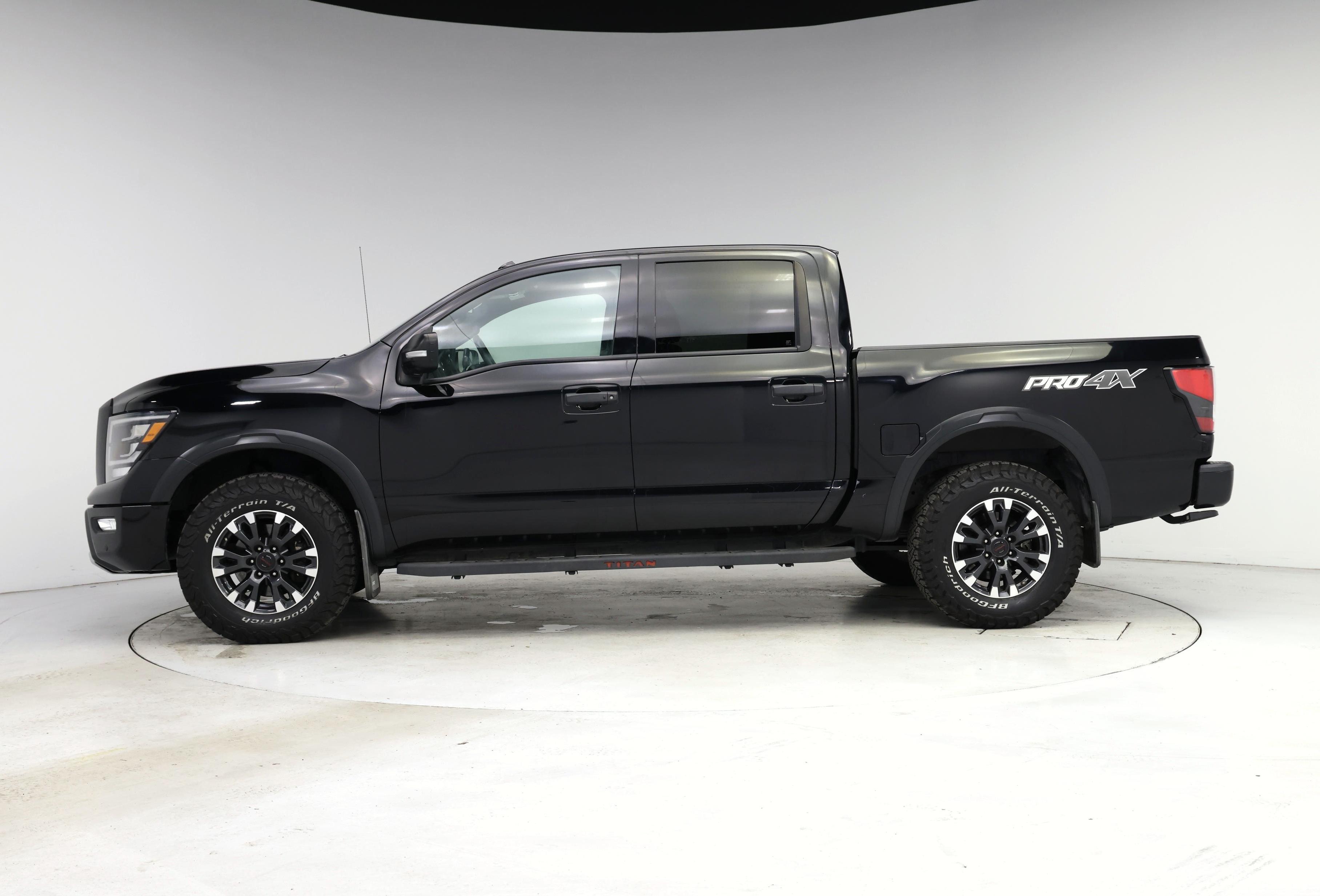 Thumbnail: 2021 Nissan Titan - 3