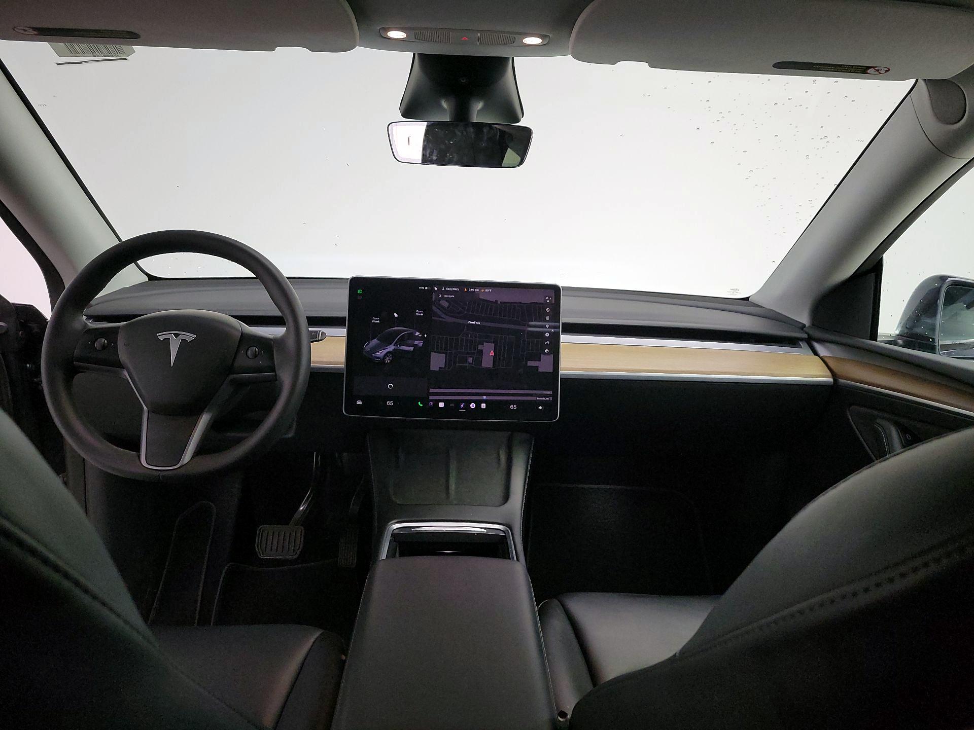 Thumbnail: 2023 Tesla Model Y - 9