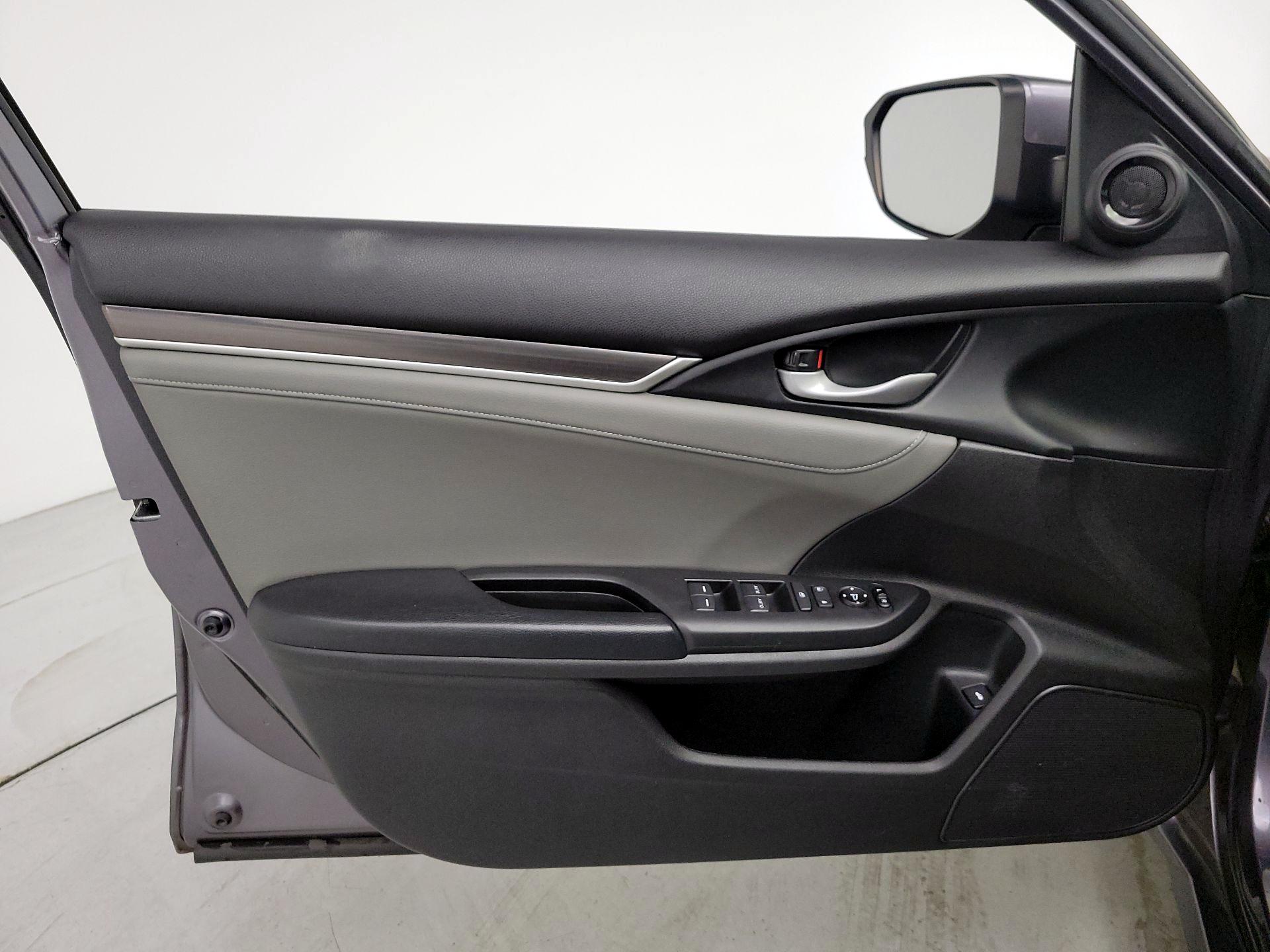 Thumbnail: 2020 Honda Civic - 12