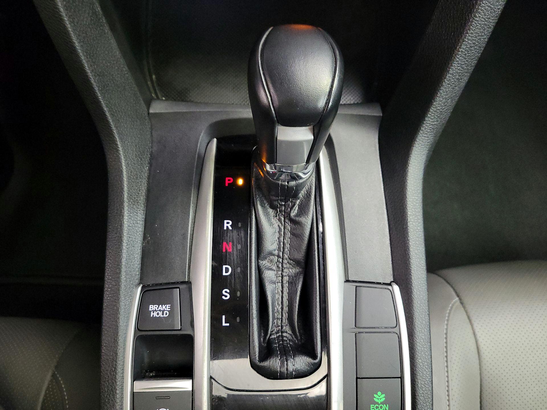 Thumbnail: 2020 Honda Civic - 17