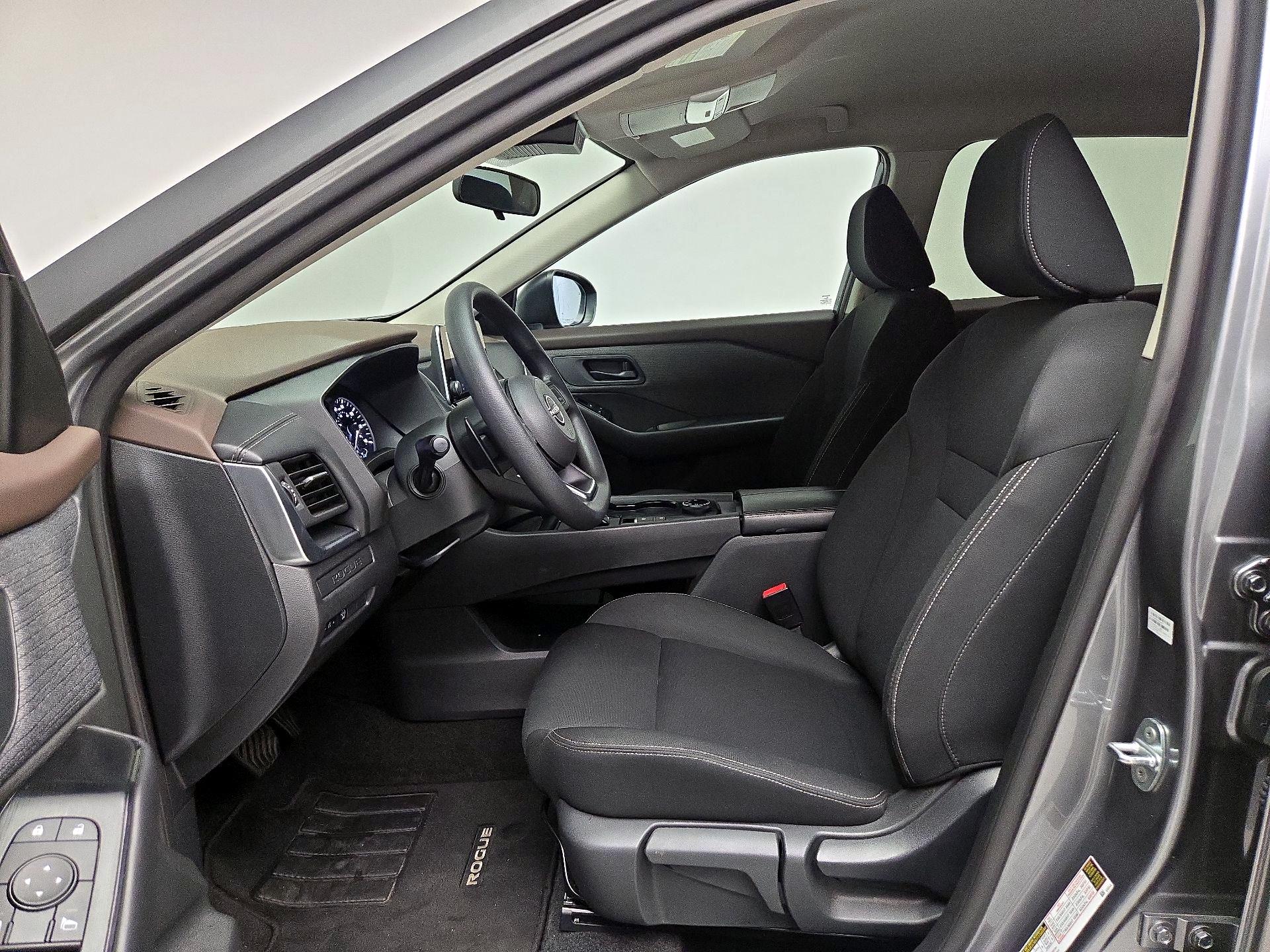 Thumbnail: 2023 Nissan Rogue - 11