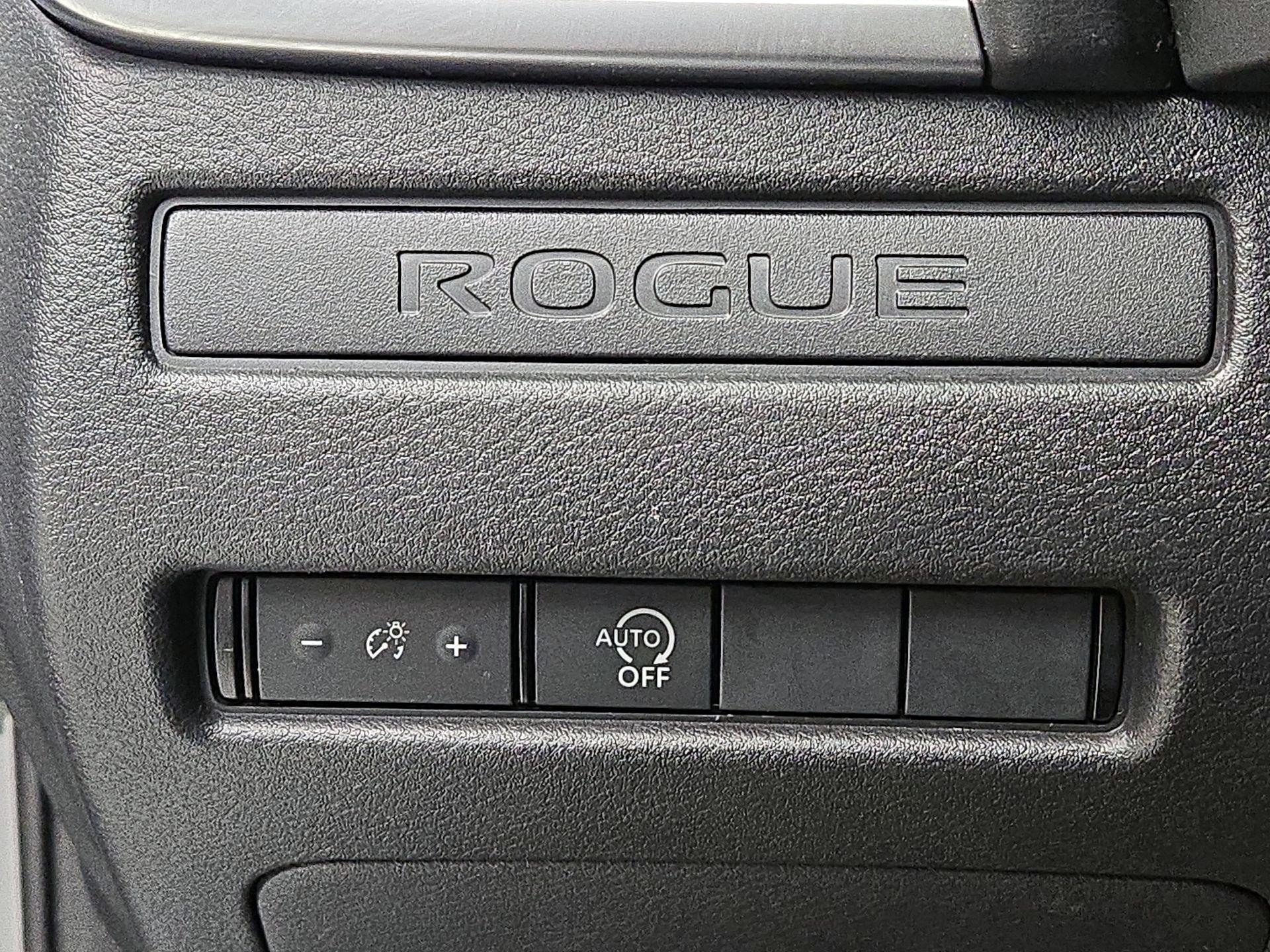 Thumbnail: 2023 Nissan Rogue - 13