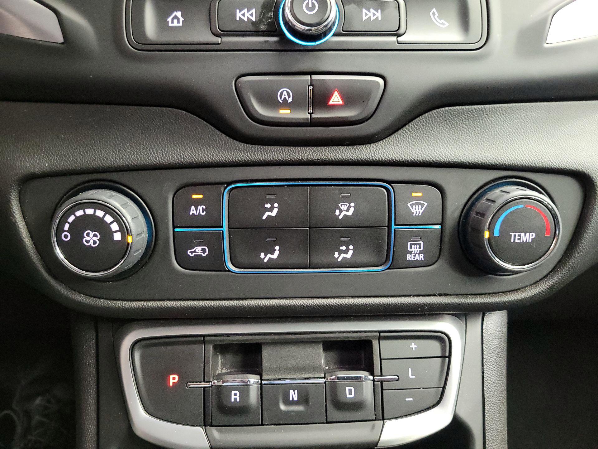 Thumbnail: 2024 GMC Terrain - 16