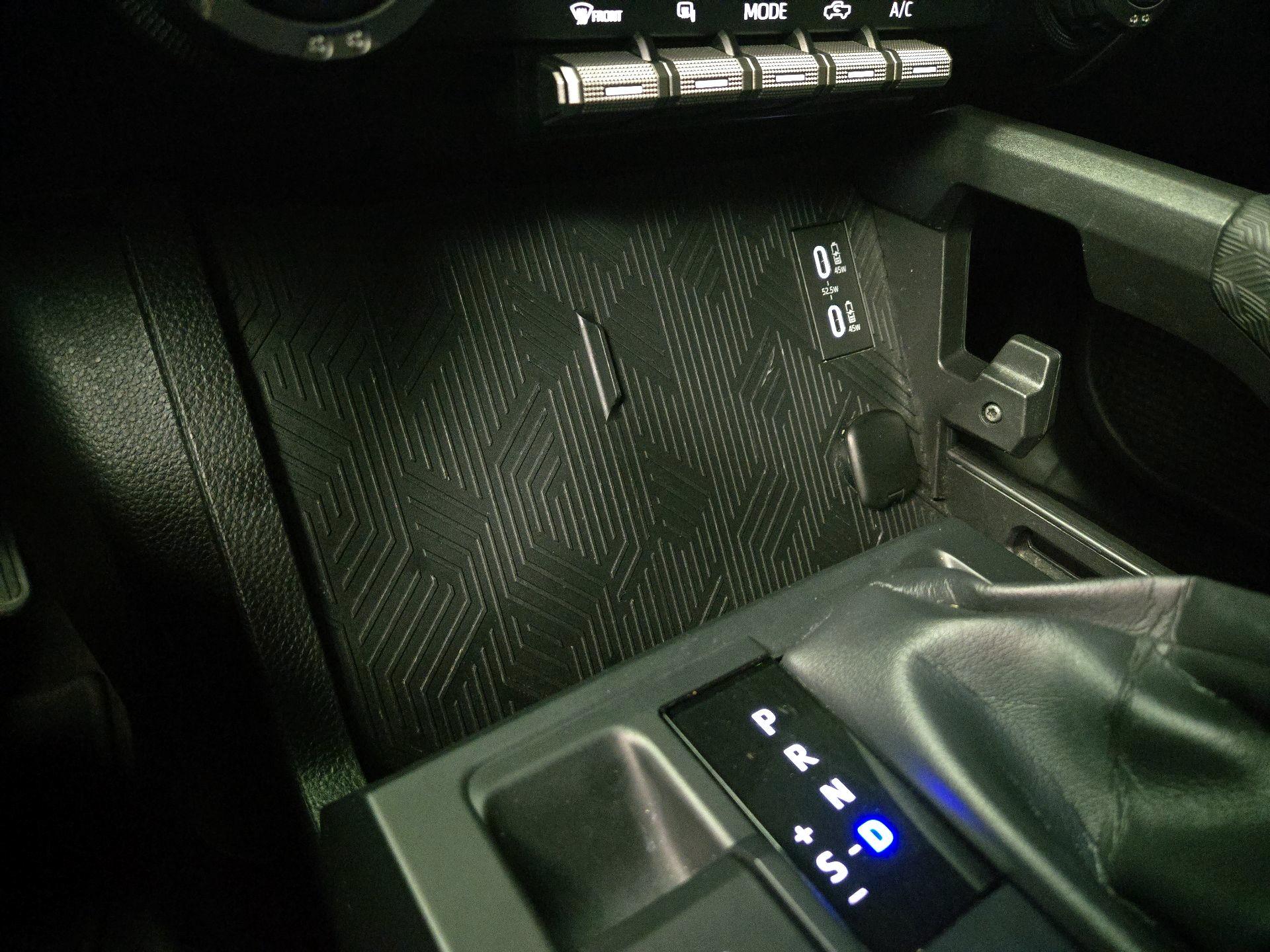 Thumbnail: 2024 Toyota Tacoma - 18