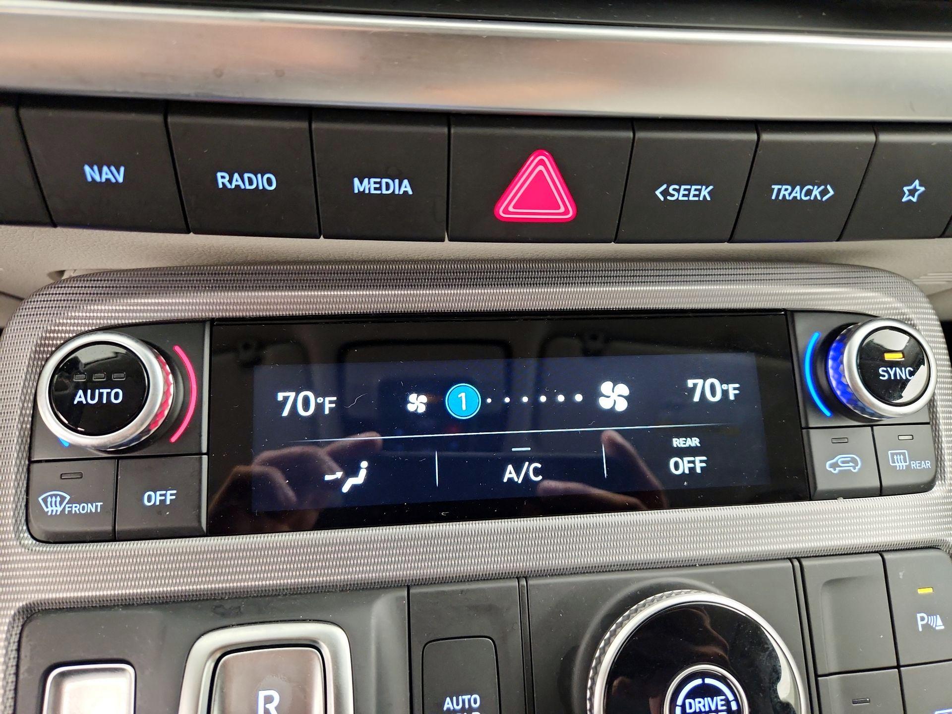 Thumbnail: 2023 Hyundai Palisade - 16