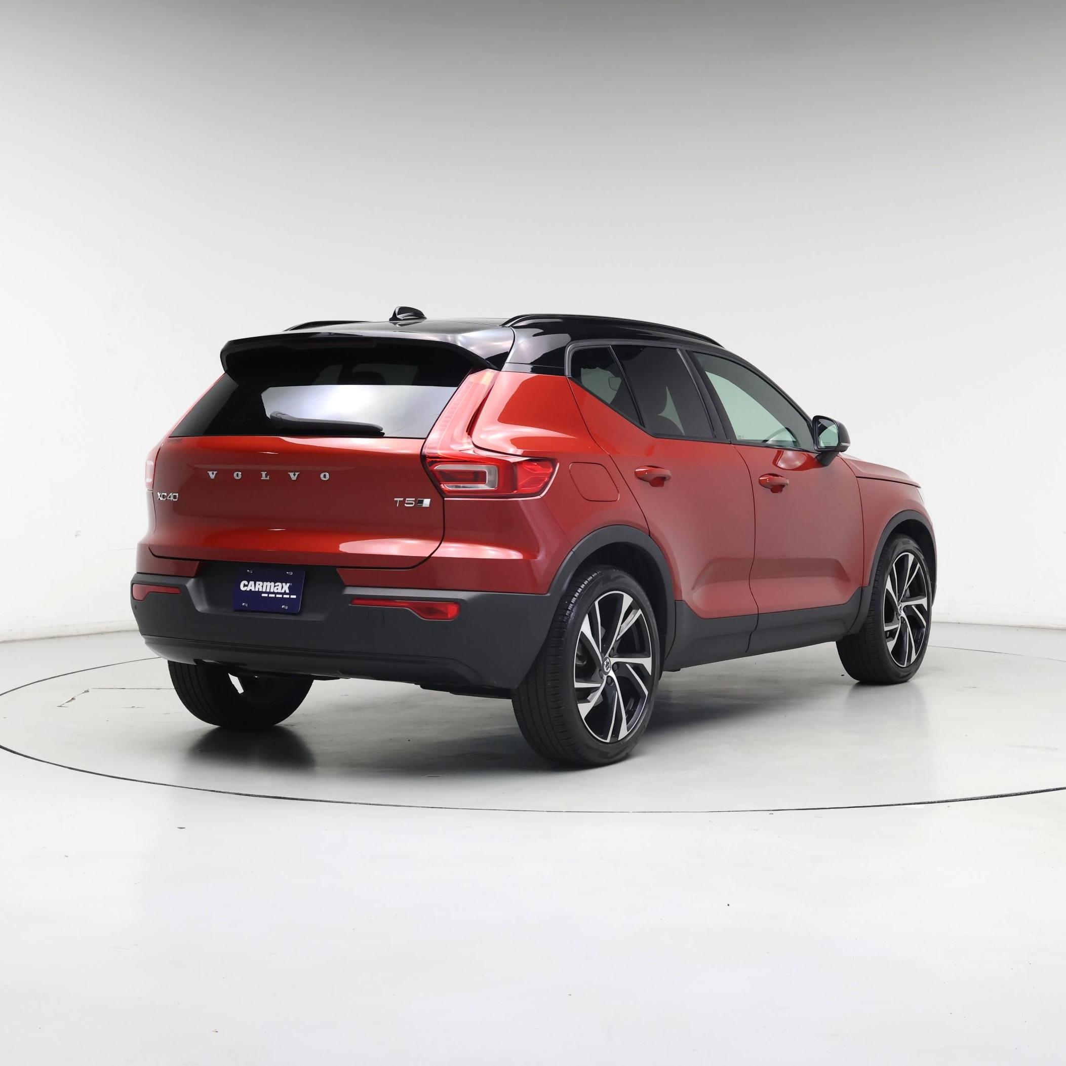 Thumbnail: 2021 Volvo XC40 - 8