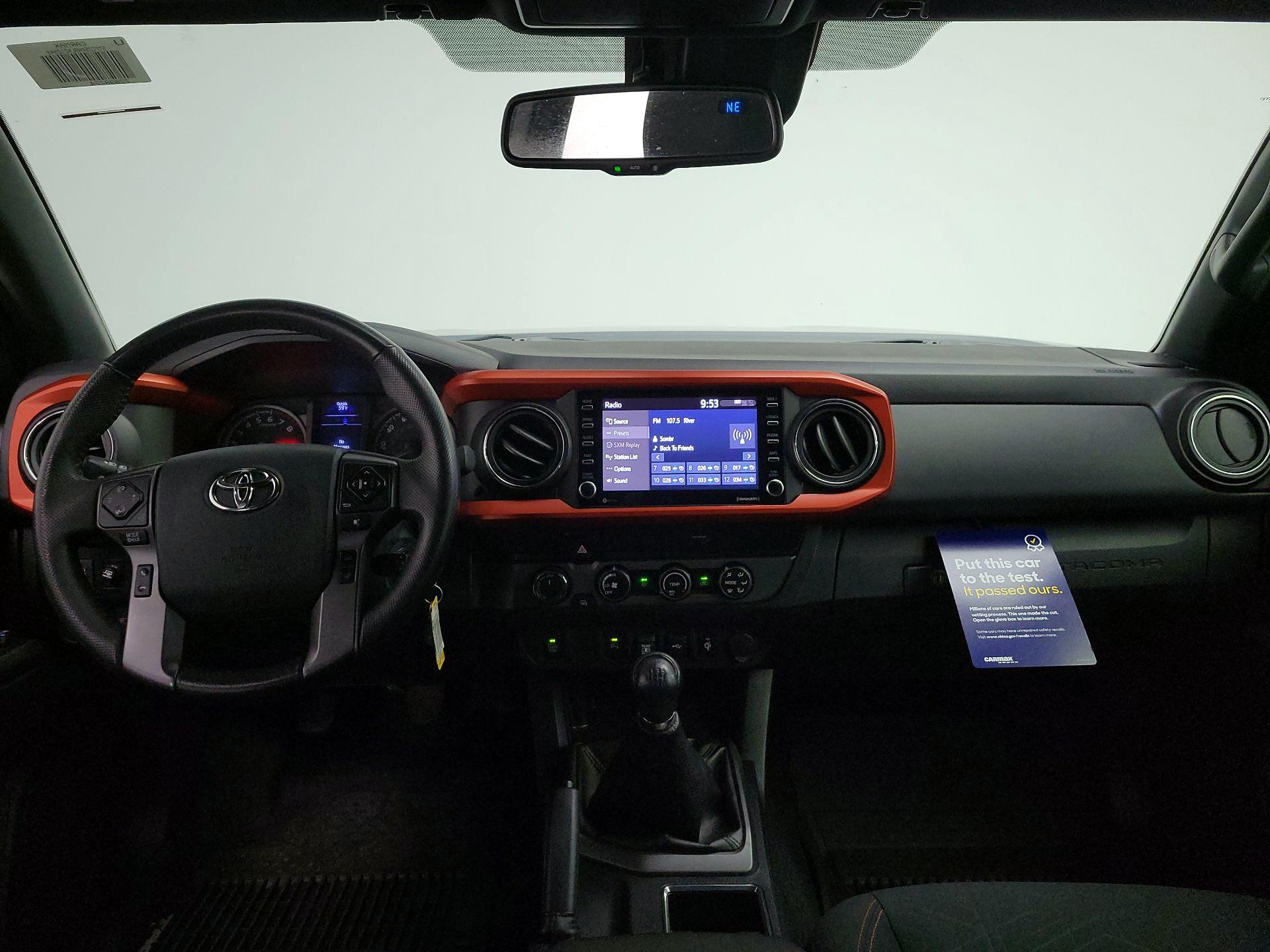 Thumbnail: 2020 Toyota Tacoma - 9