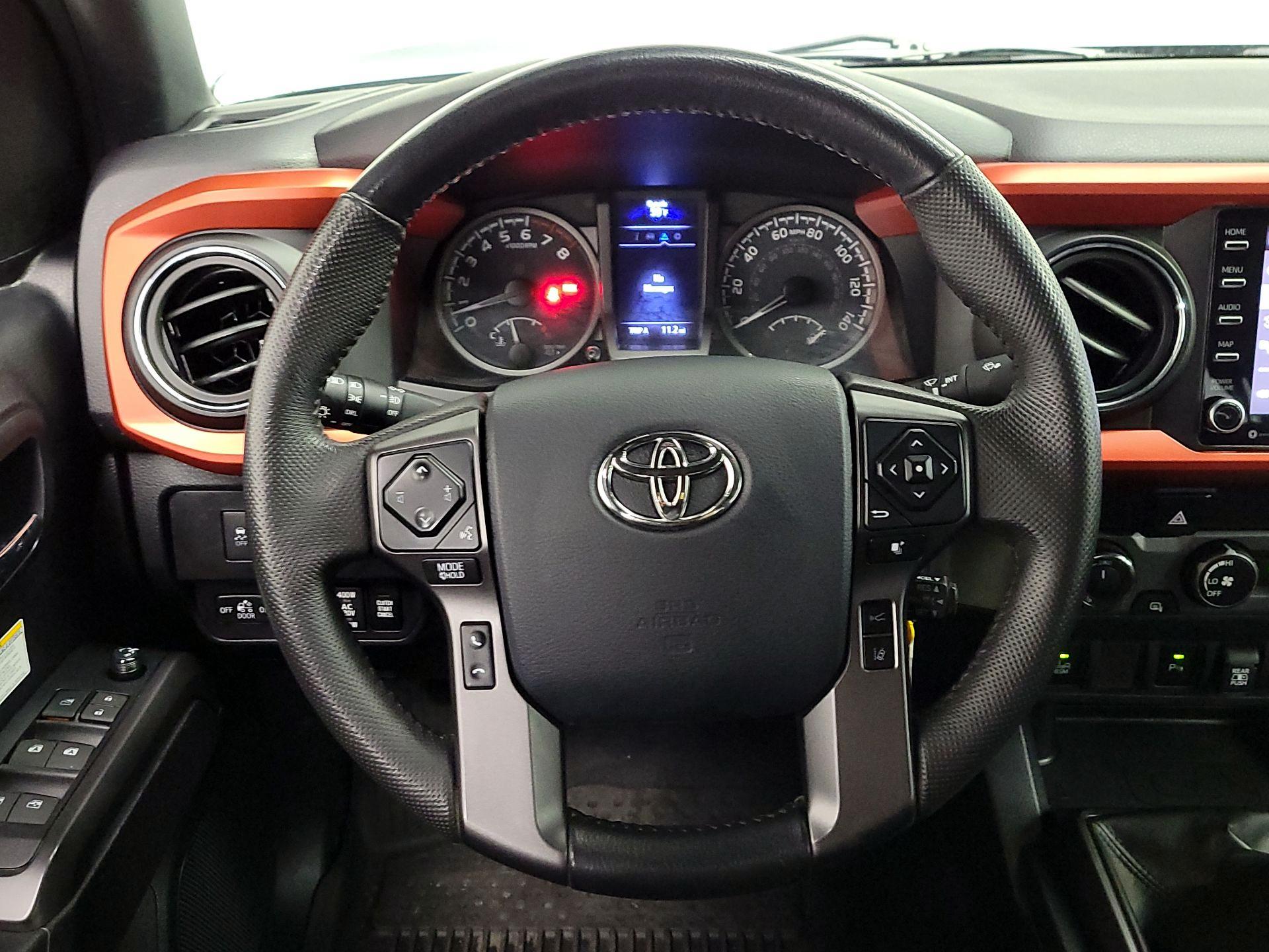 Thumbnail: 2020 Toyota Tacoma - 10