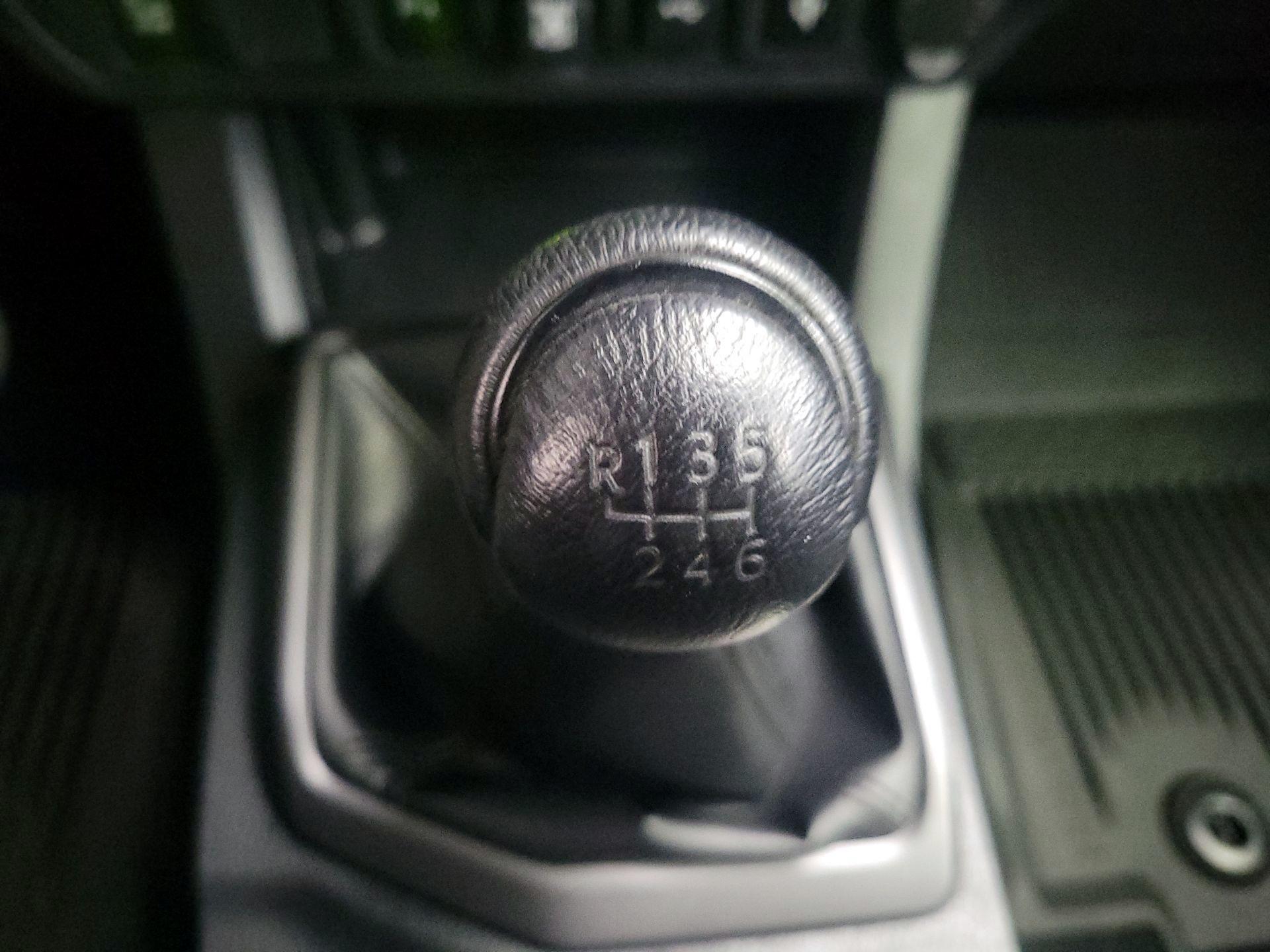 Thumbnail: 2020 Toyota Tacoma - 17