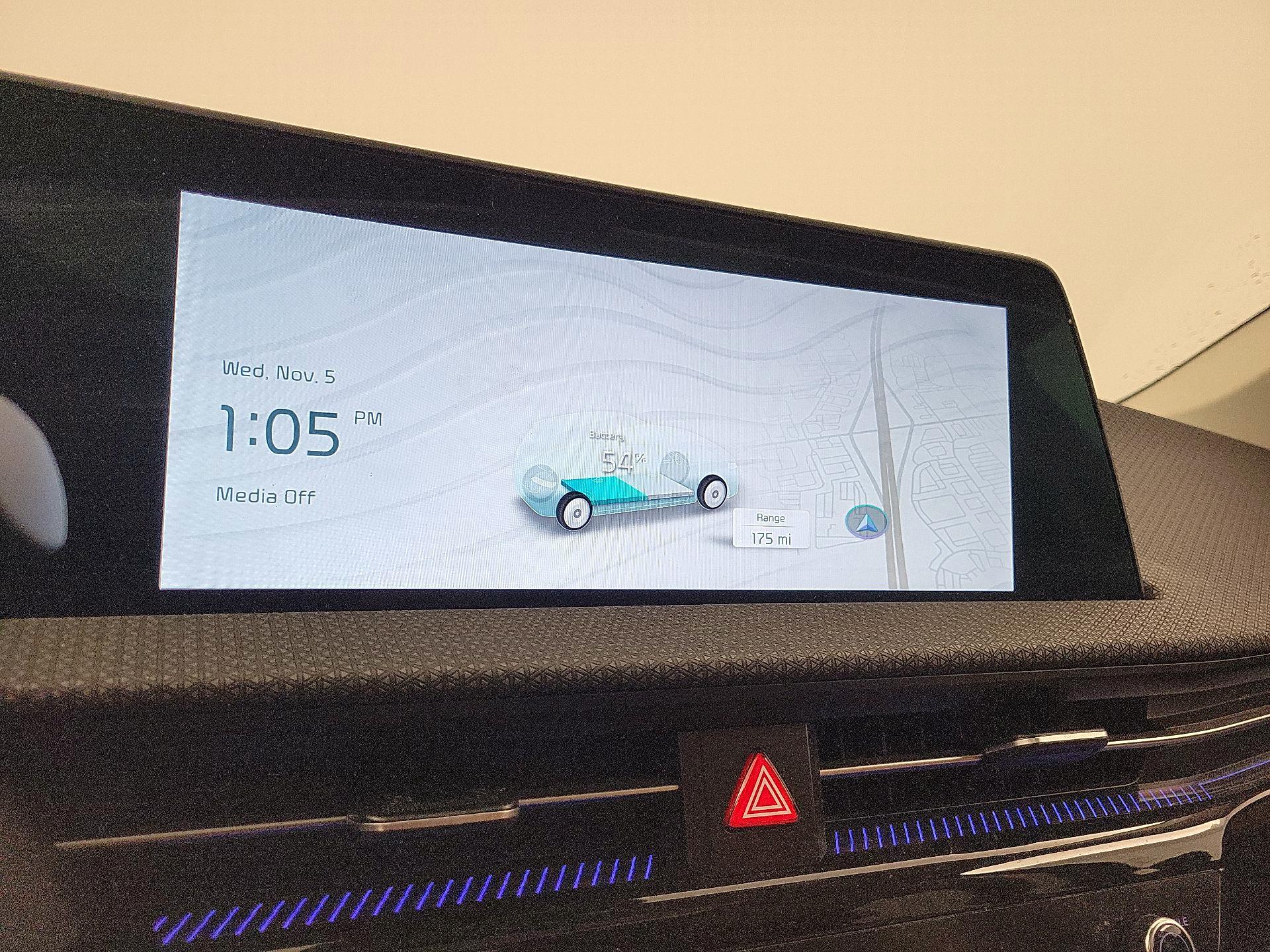 Thumbnail: 2023 Kia EV6 - 16