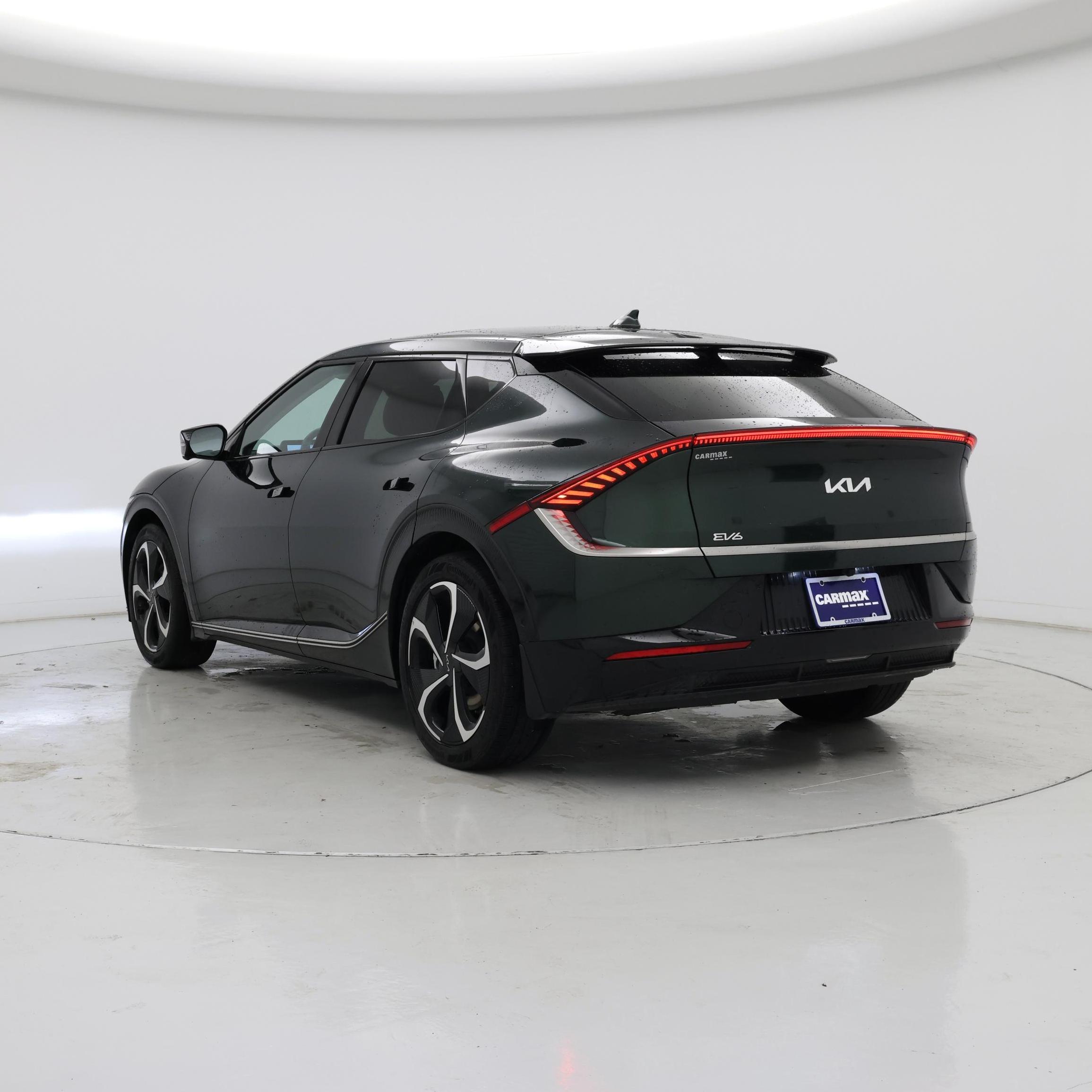 Thumbnail: 2023 Kia EV6 - 2