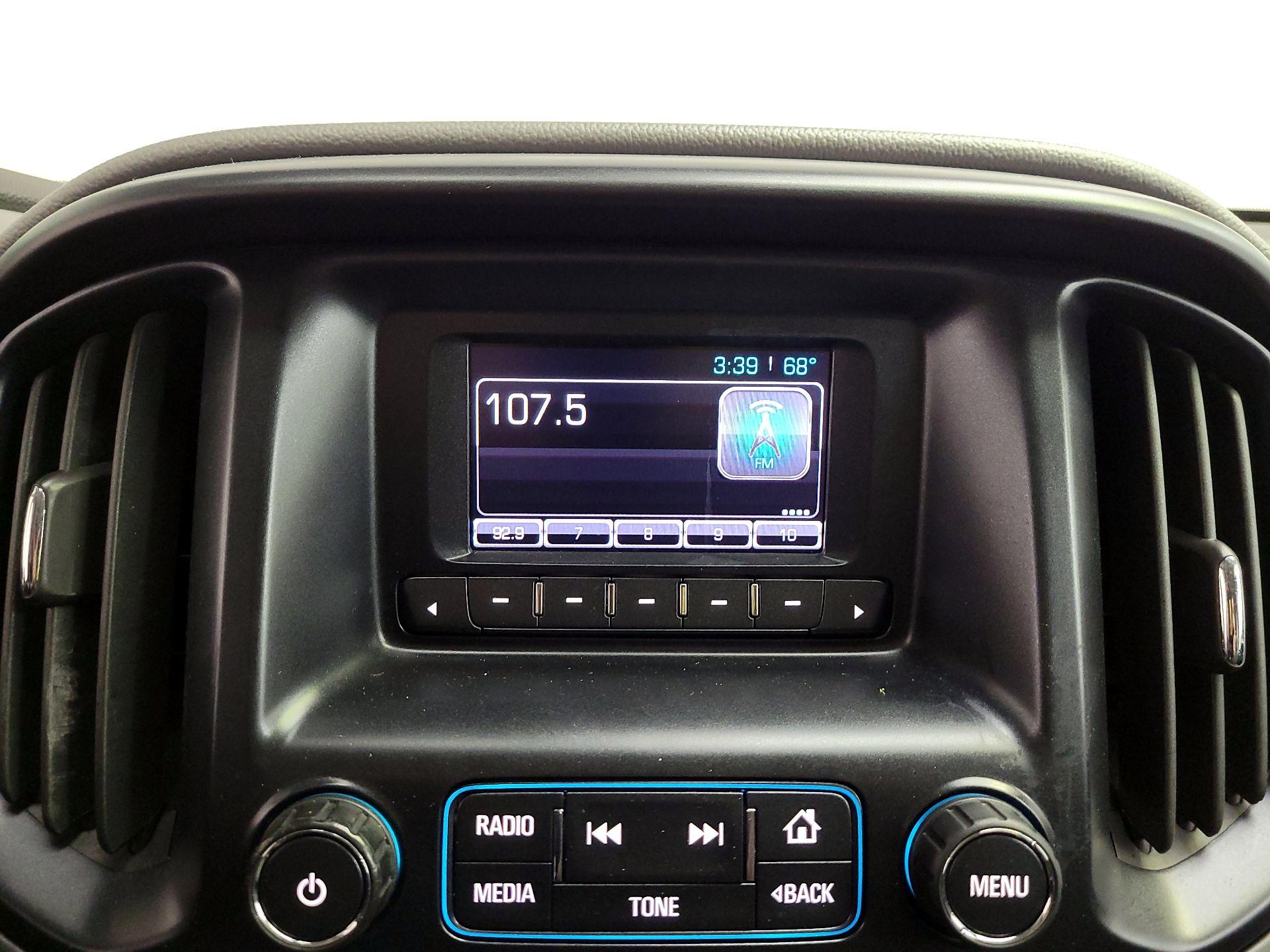 Thumbnail: 2016 Chevrolet Colorado - 15