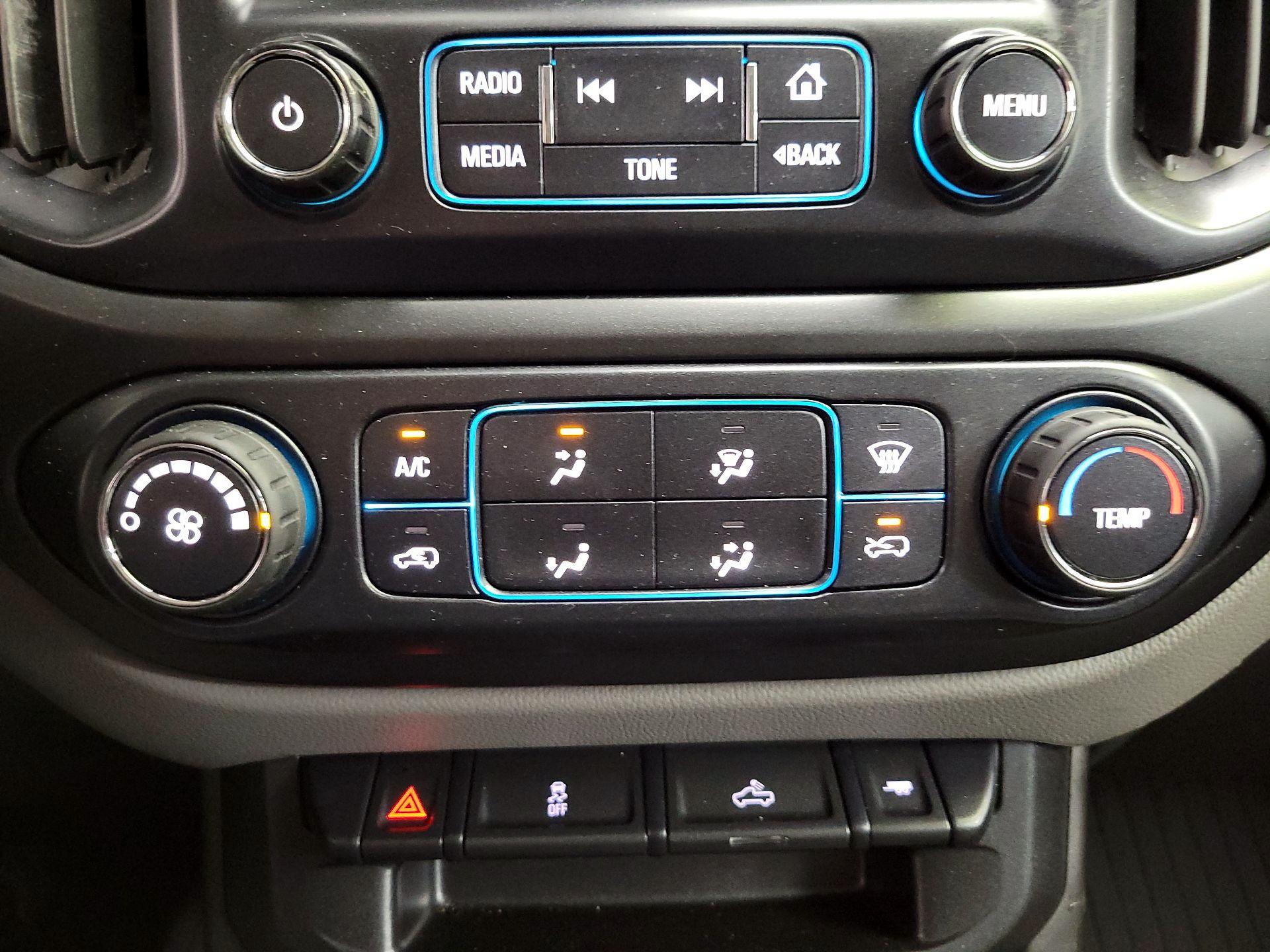 Thumbnail: 2016 Chevrolet Colorado - 16