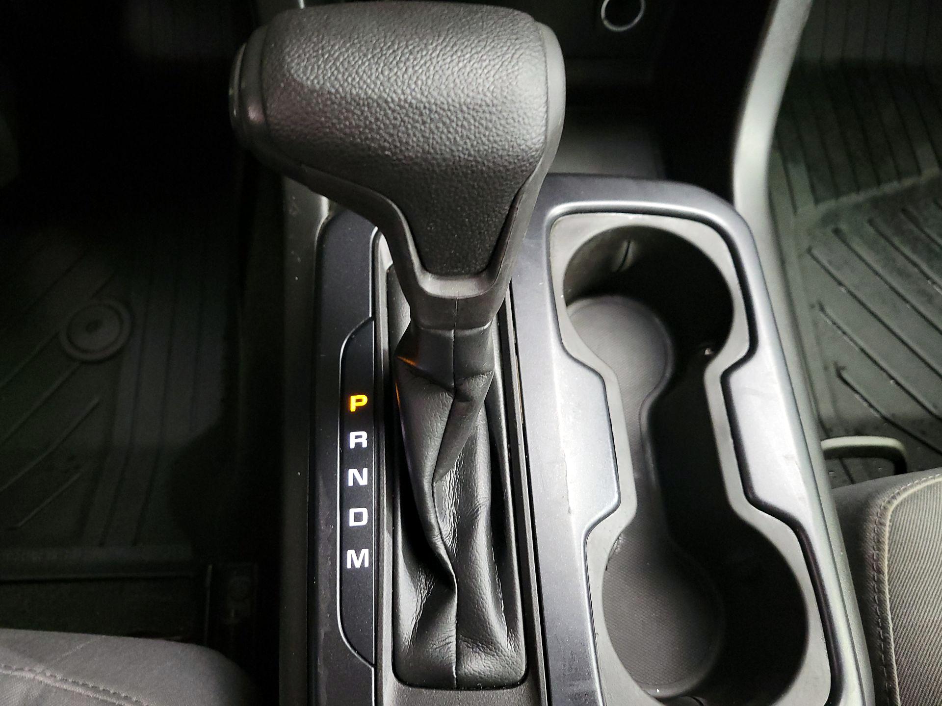 Thumbnail: 2016 Chevrolet Colorado - 17