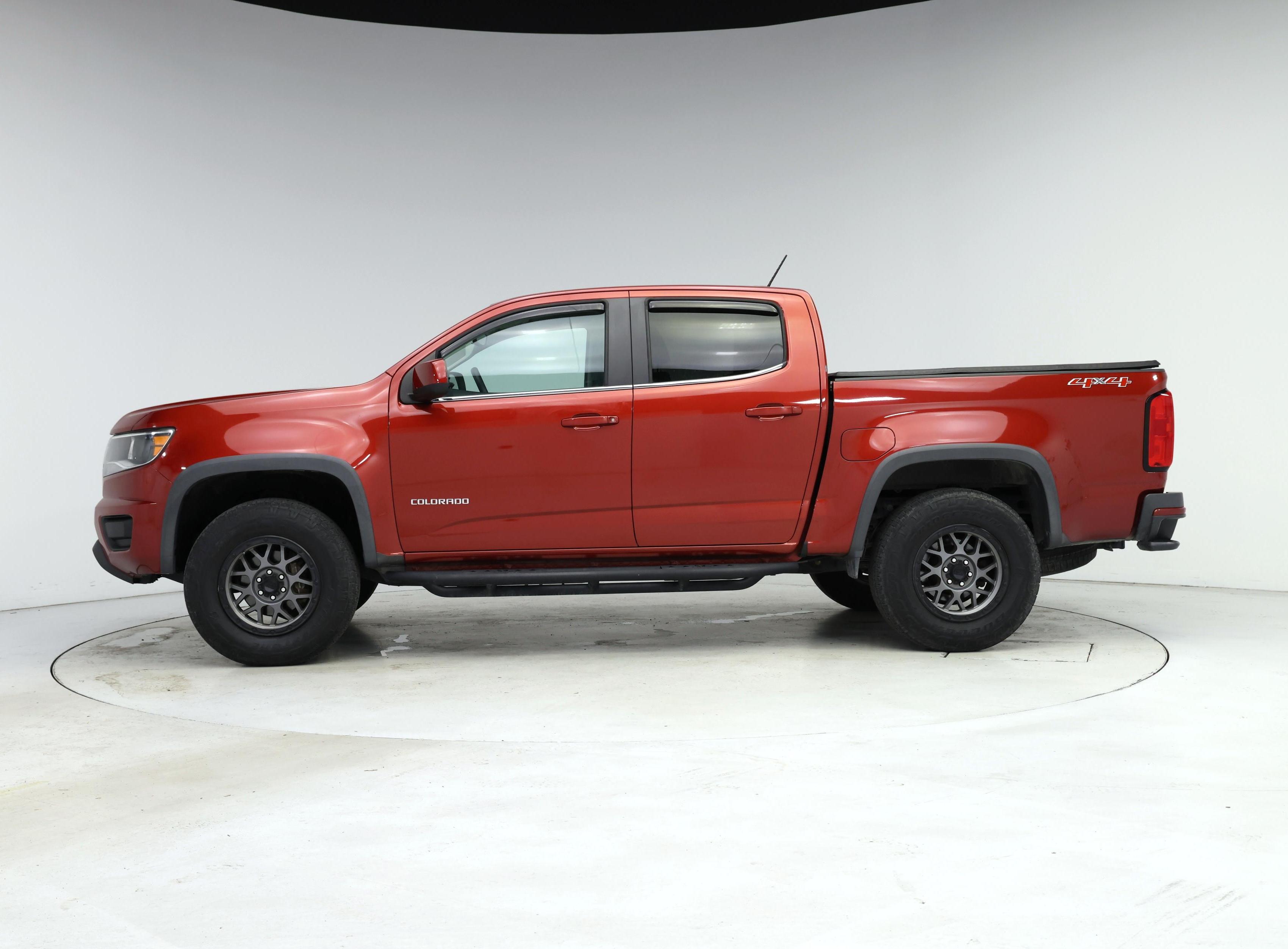 Thumbnail: 2016 Chevrolet Colorado - 3