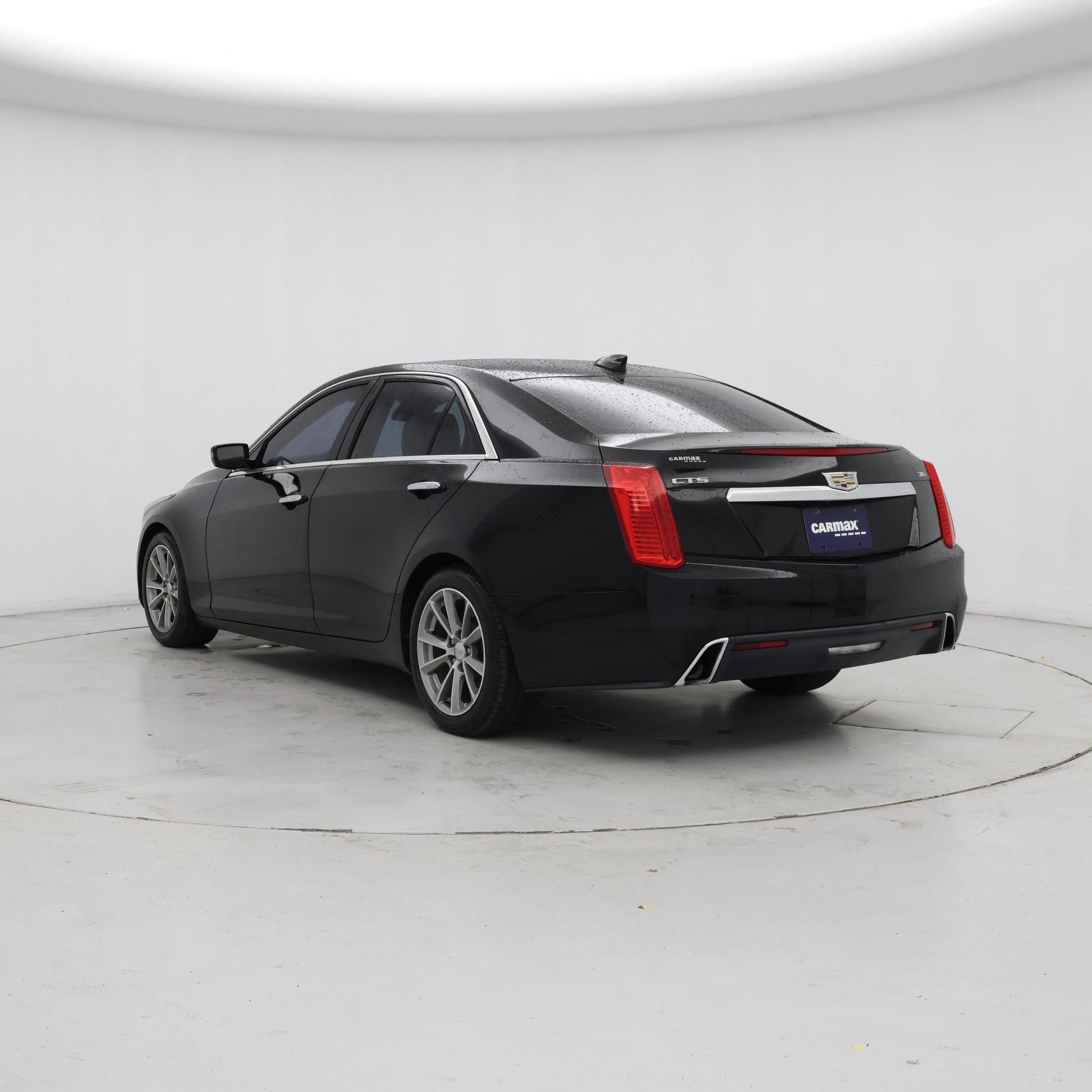 Thumbnail: 2019 Cadillac CTS - 2