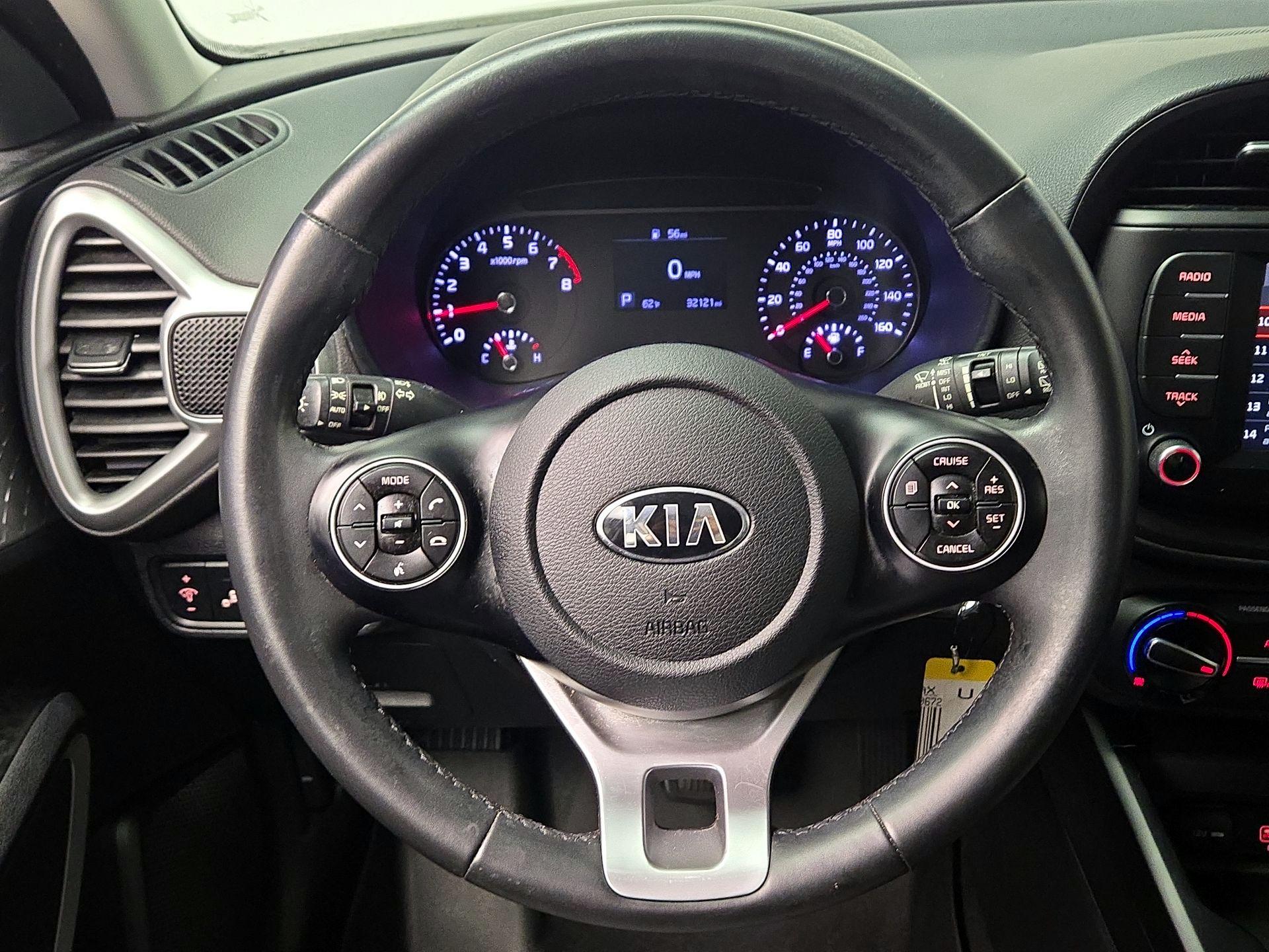 Thumbnail: 2020 Kia Soul - 10