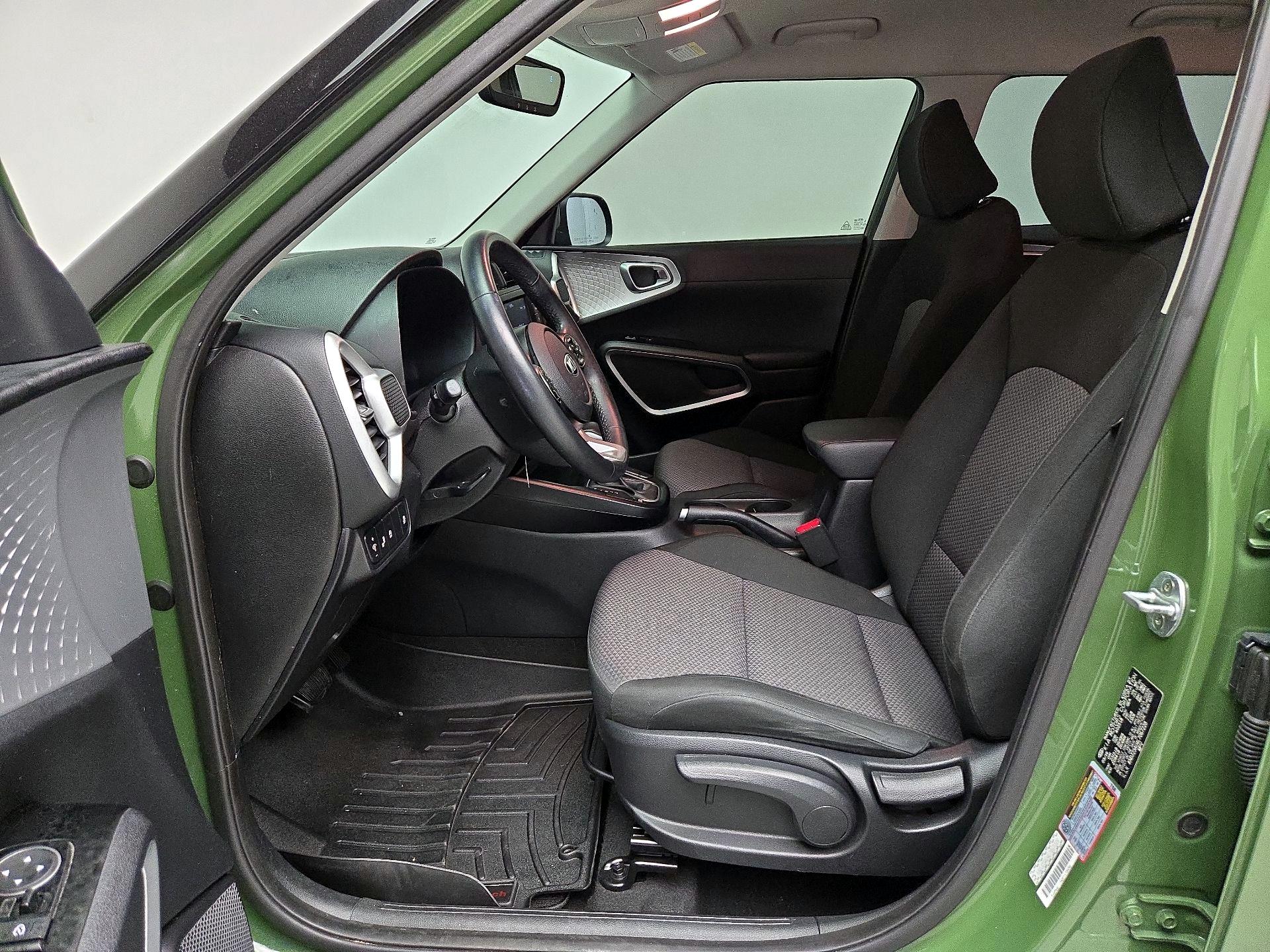 Thumbnail: 2020 Kia Soul - 11