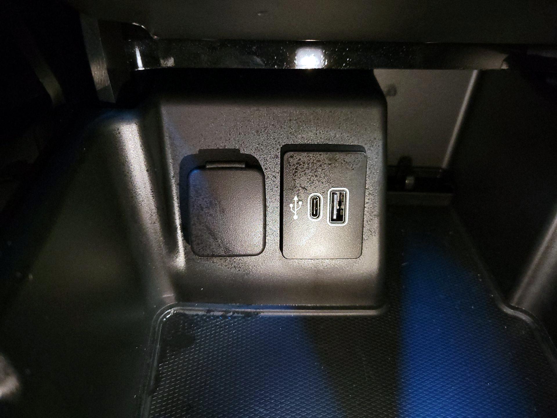 Thumbnail: 2025 Ford Explorer - 19