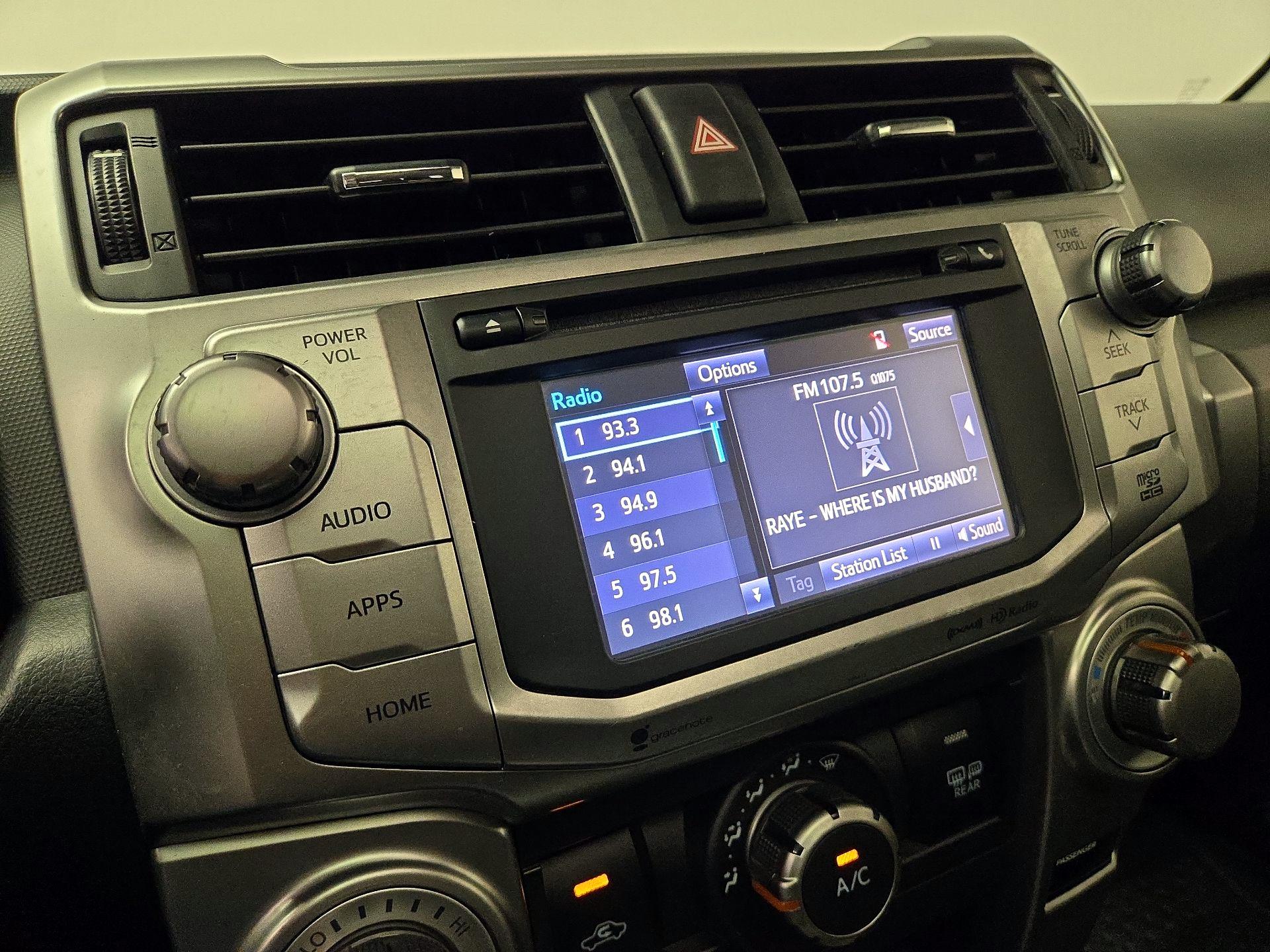 Thumbnail: 2019 Toyota 4Runner - 16