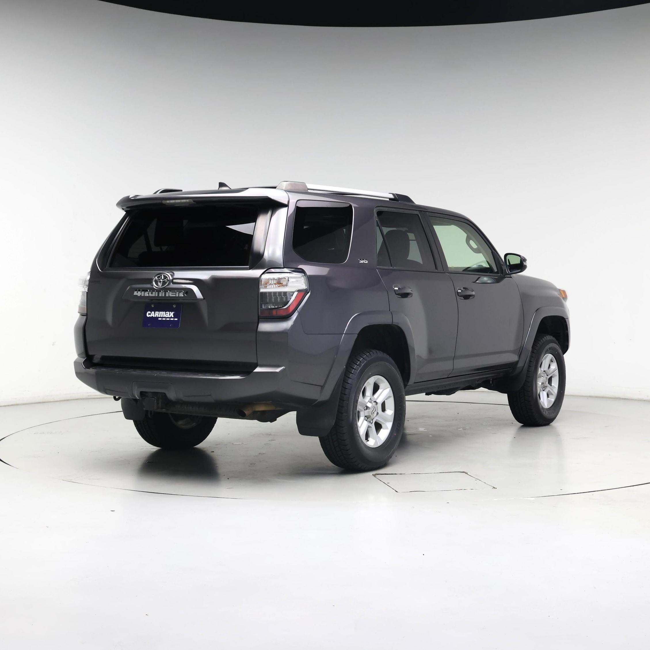 Thumbnail: 2019 Toyota 4Runner - 8
