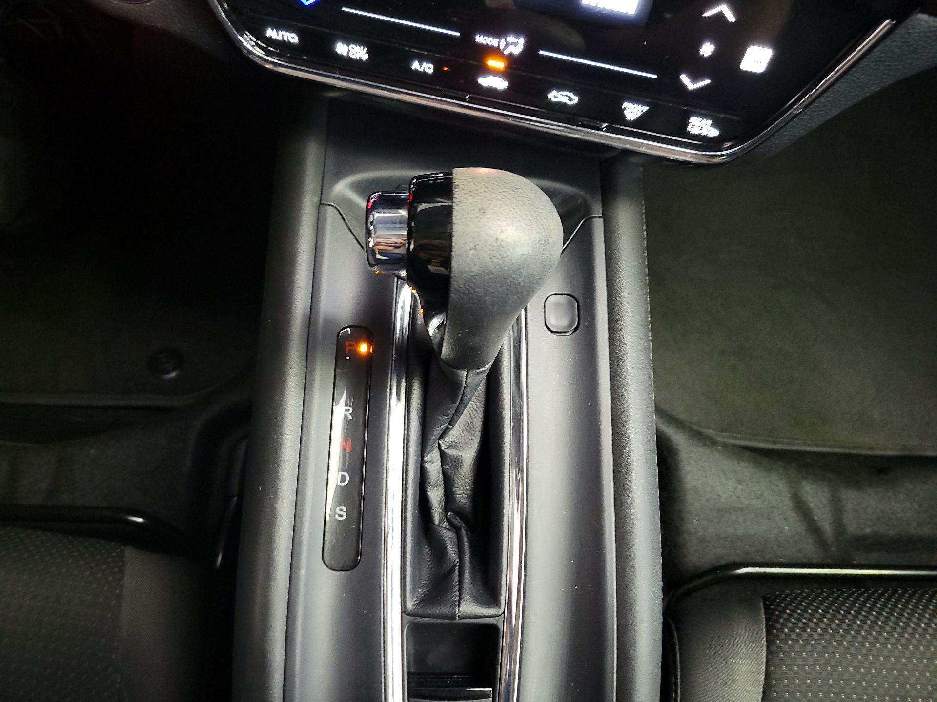 Thumbnail: 2021 Honda HR-V - 17