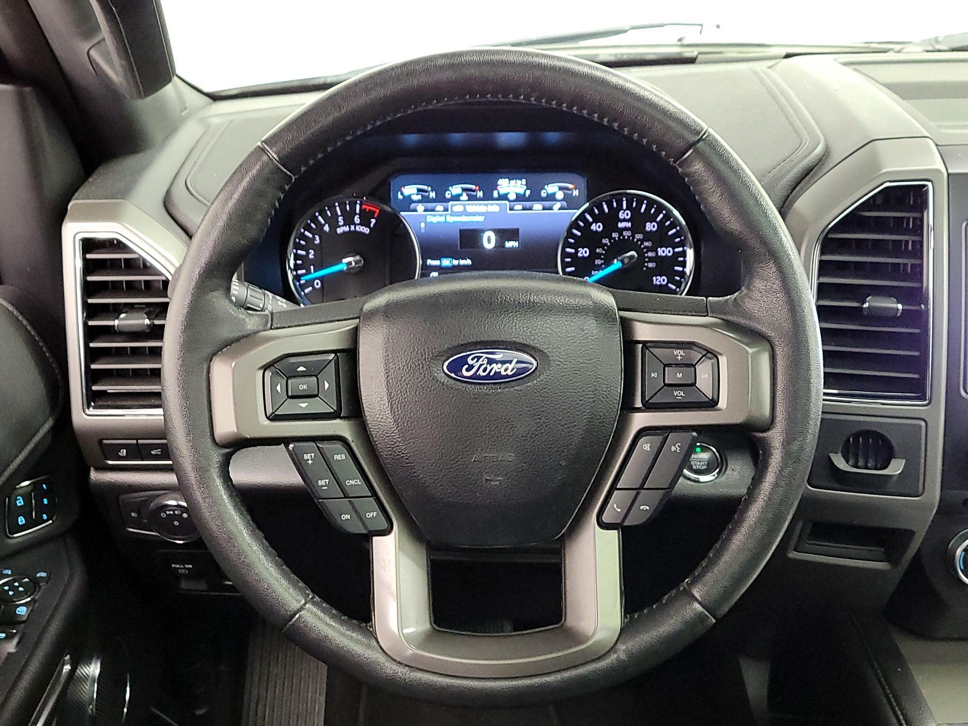 Thumbnail: 2018 Ford Expedition - 10