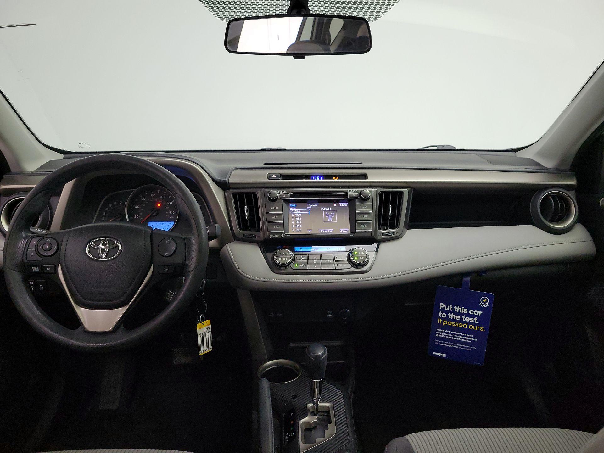 Thumbnail: 2014 Toyota RAV4 - 9
