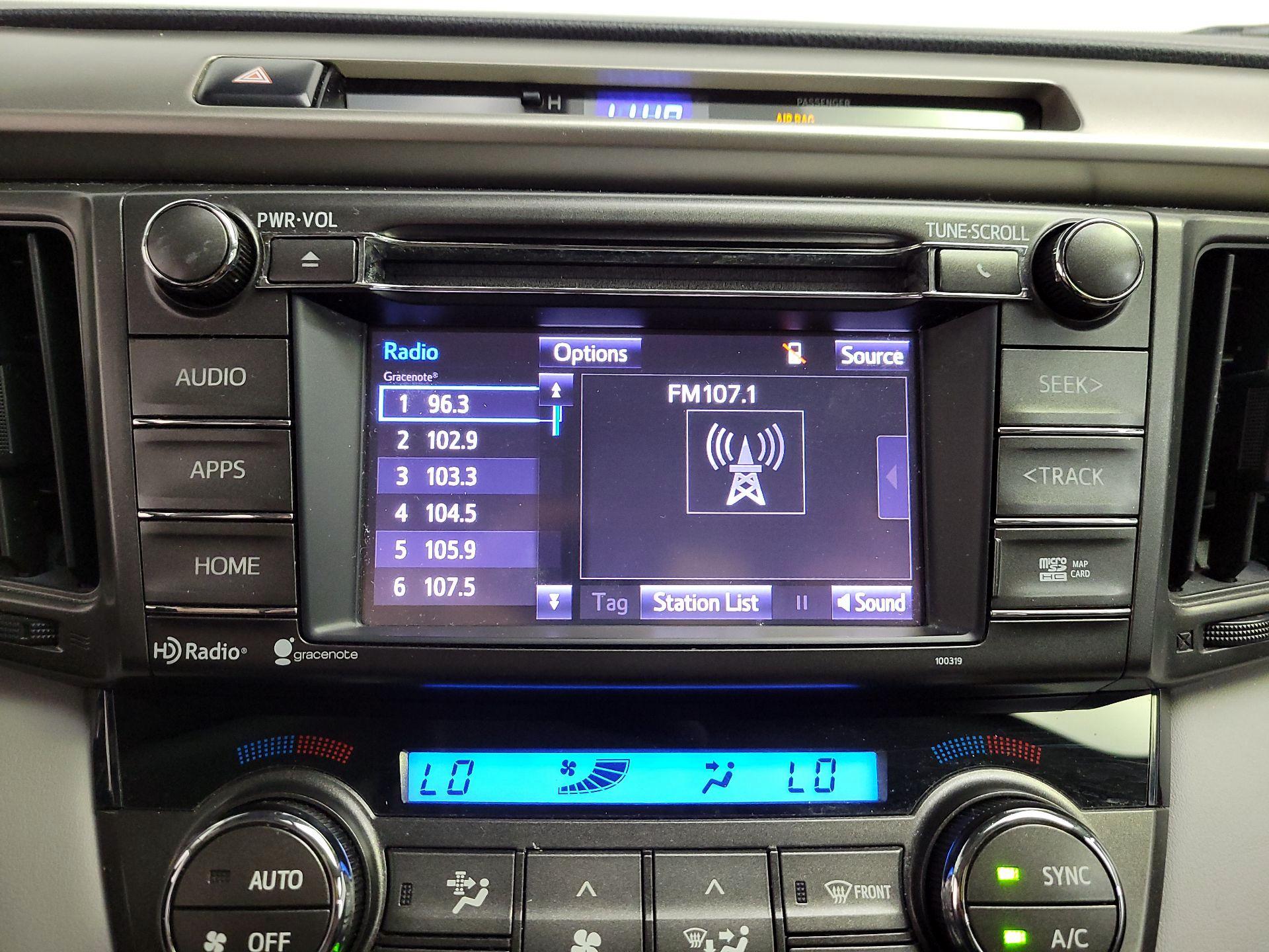 Thumbnail: 2014 Toyota RAV4 - 15