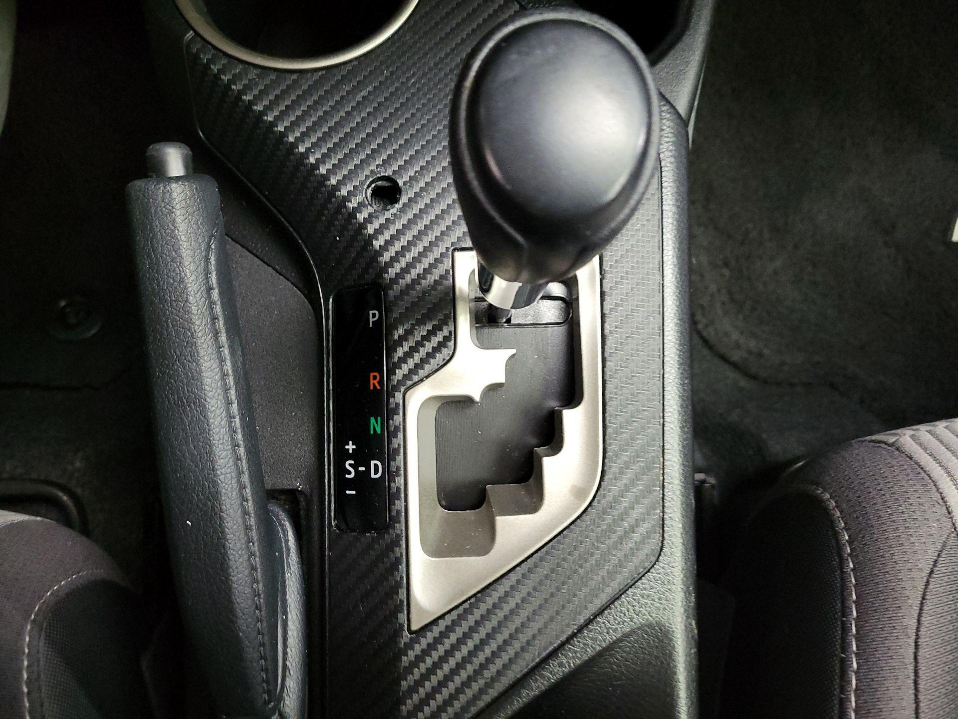 Thumbnail: 2014 Toyota RAV4 - 17