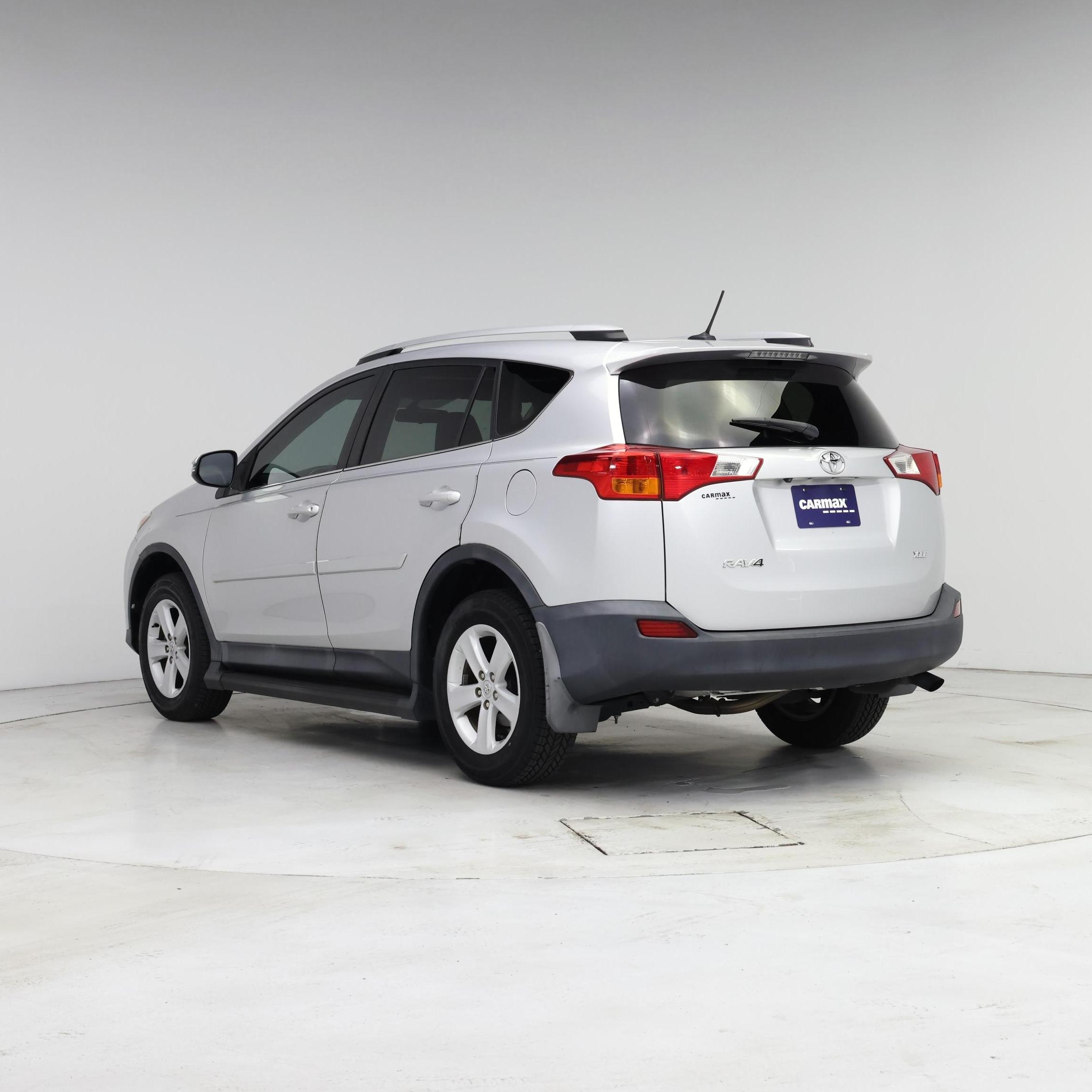 Thumbnail: 2014 Toyota RAV4 - 2