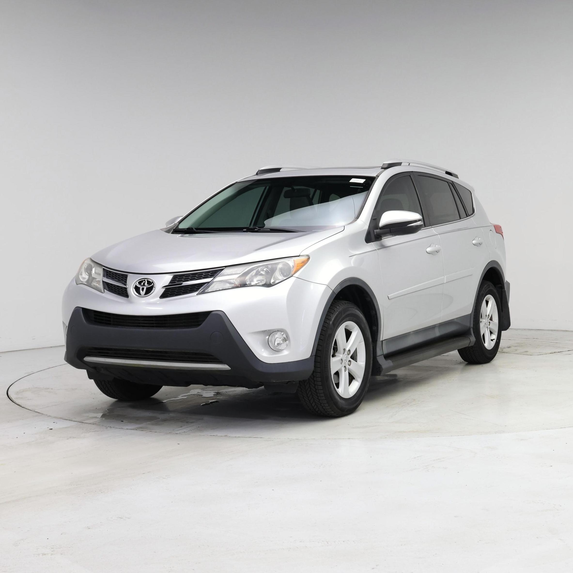 Thumbnail: 2014 Toyota RAV4 - 4