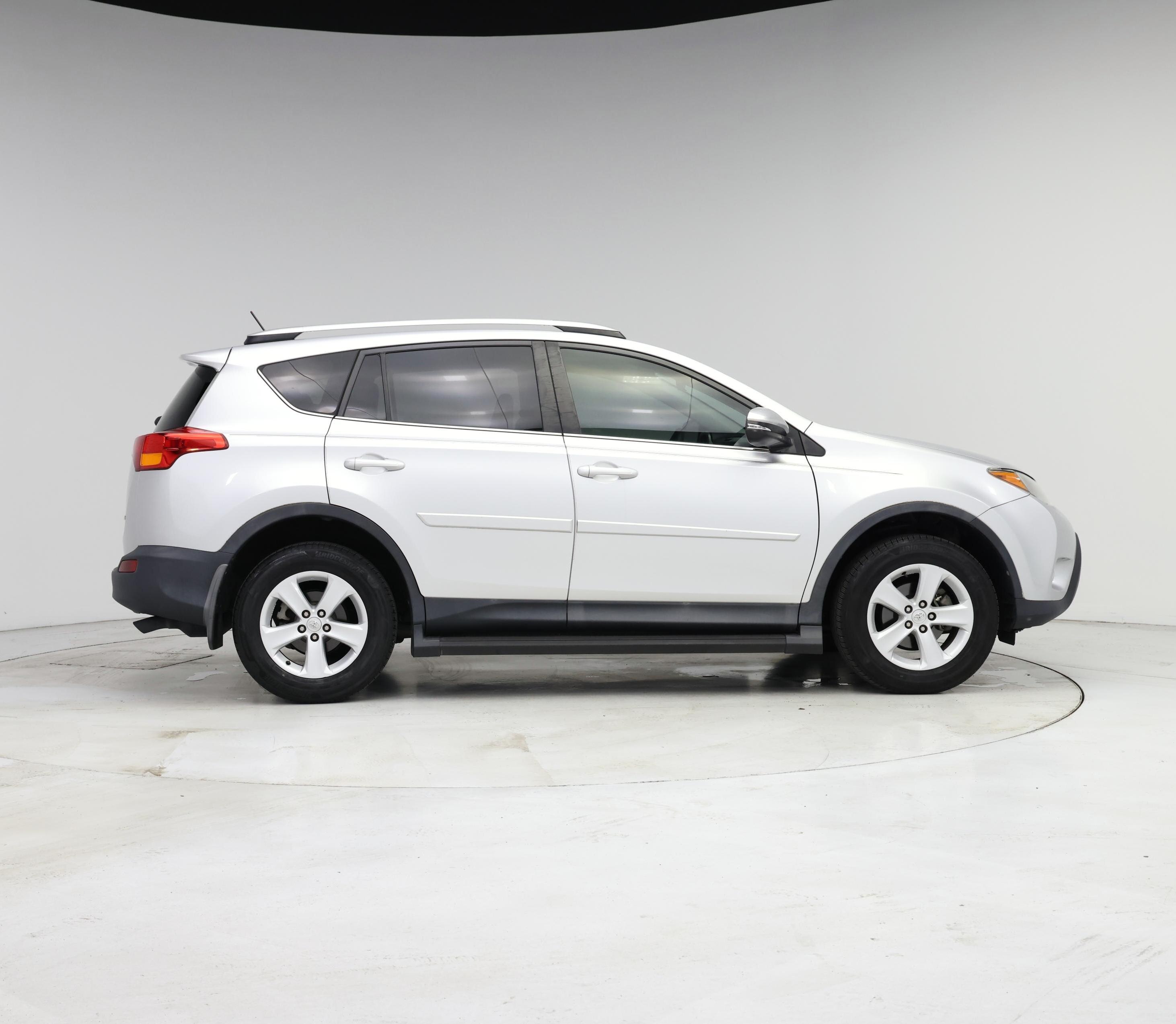 Thumbnail: 2014 Toyota RAV4 - 7