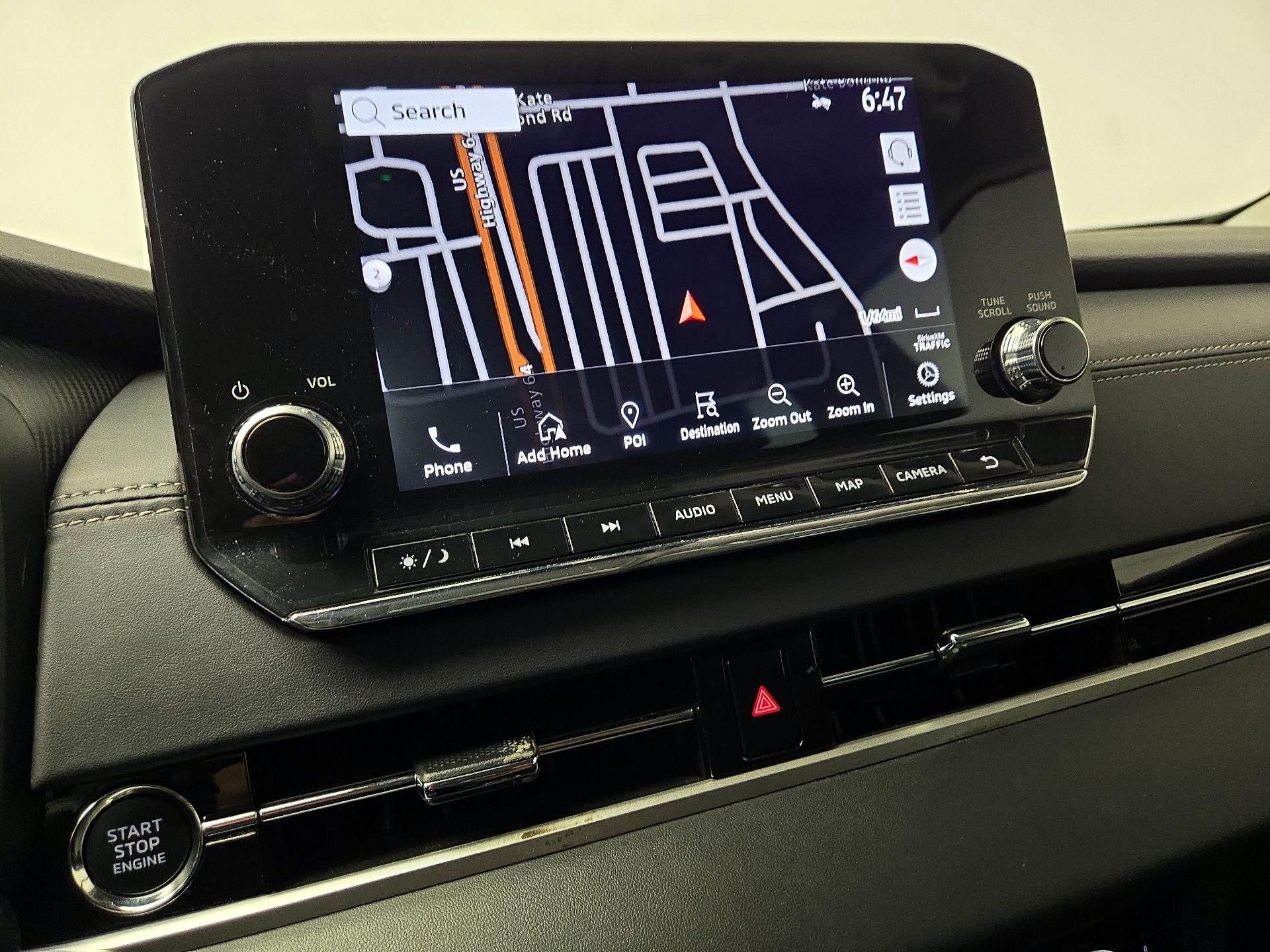 Thumbnail: 2023 Mitsubishi Outlander - 14