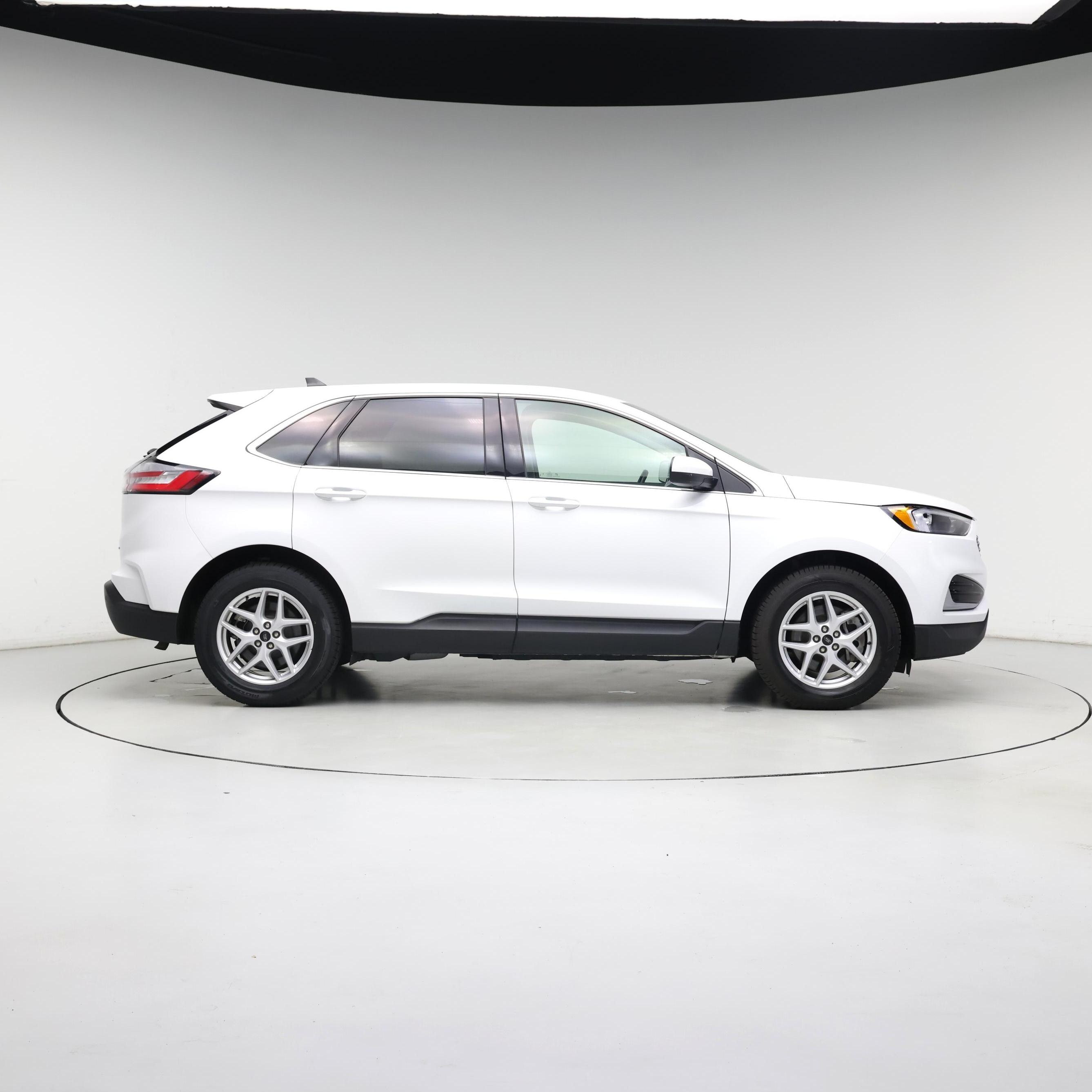 Thumbnail: 2023 Ford Edge - 7