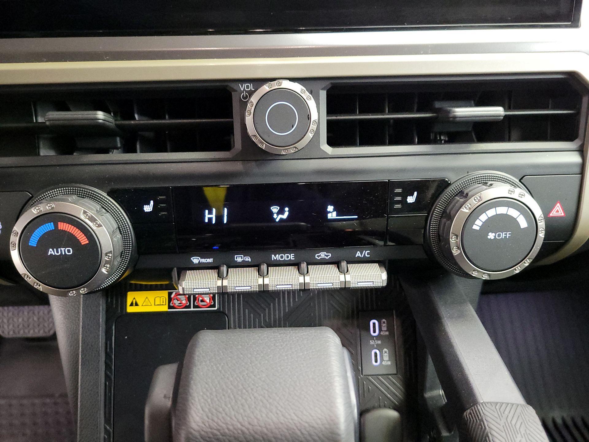 Thumbnail: 2024 Toyota Tacoma - 16