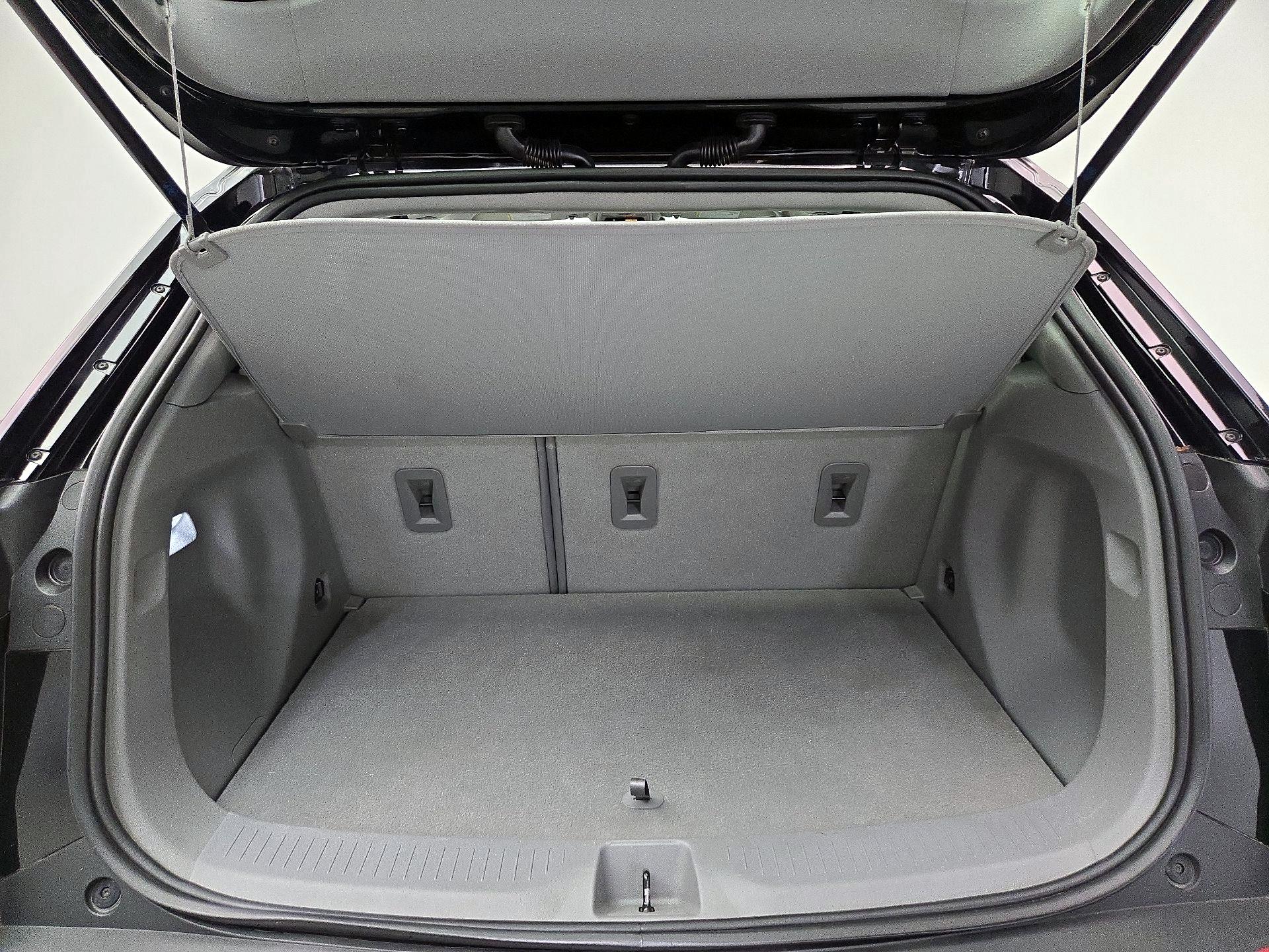 Thumbnail: 2022 Chevrolet Bolt EUV - 20