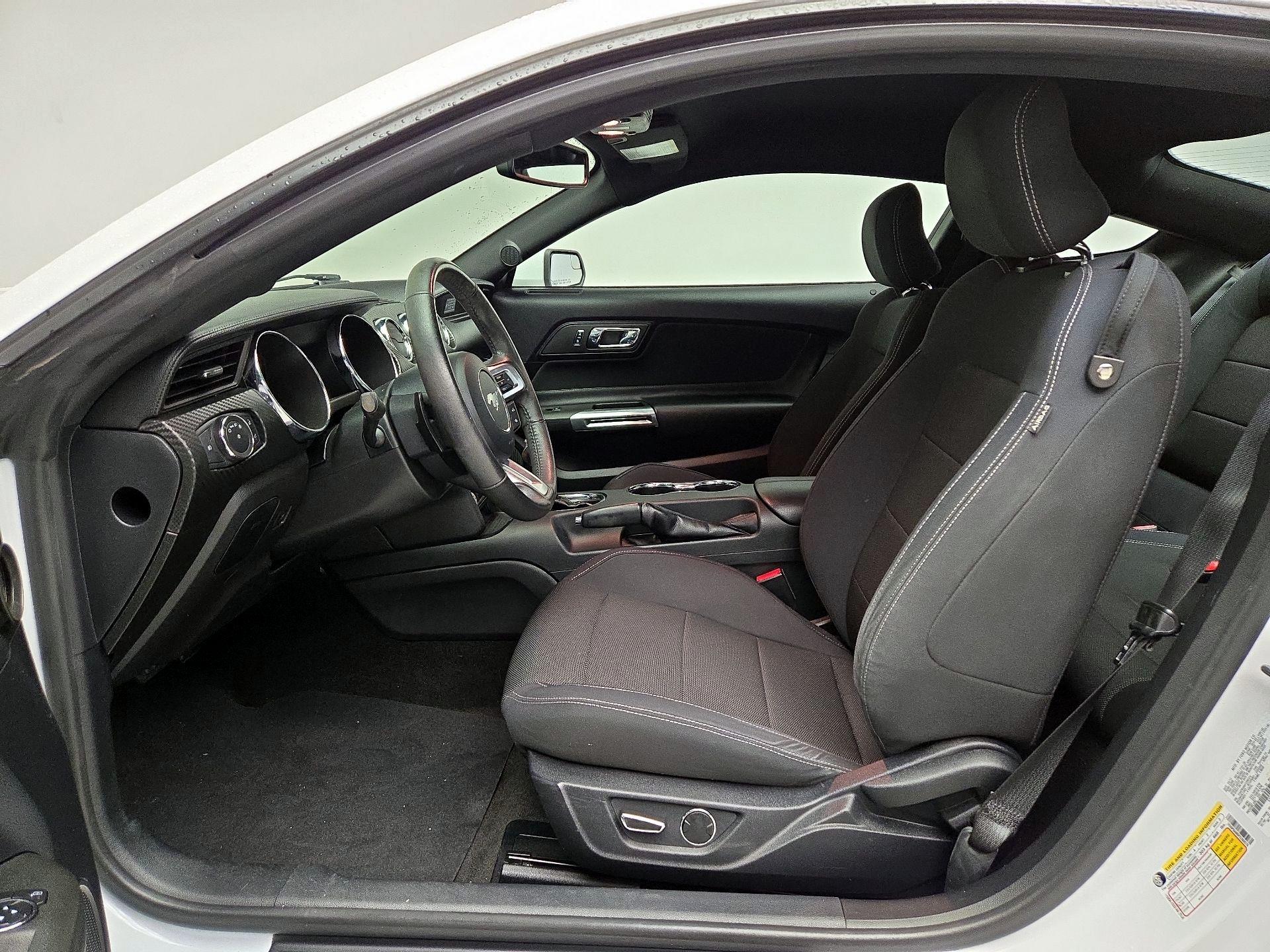 Thumbnail: 2015 Ford Mustang - 11