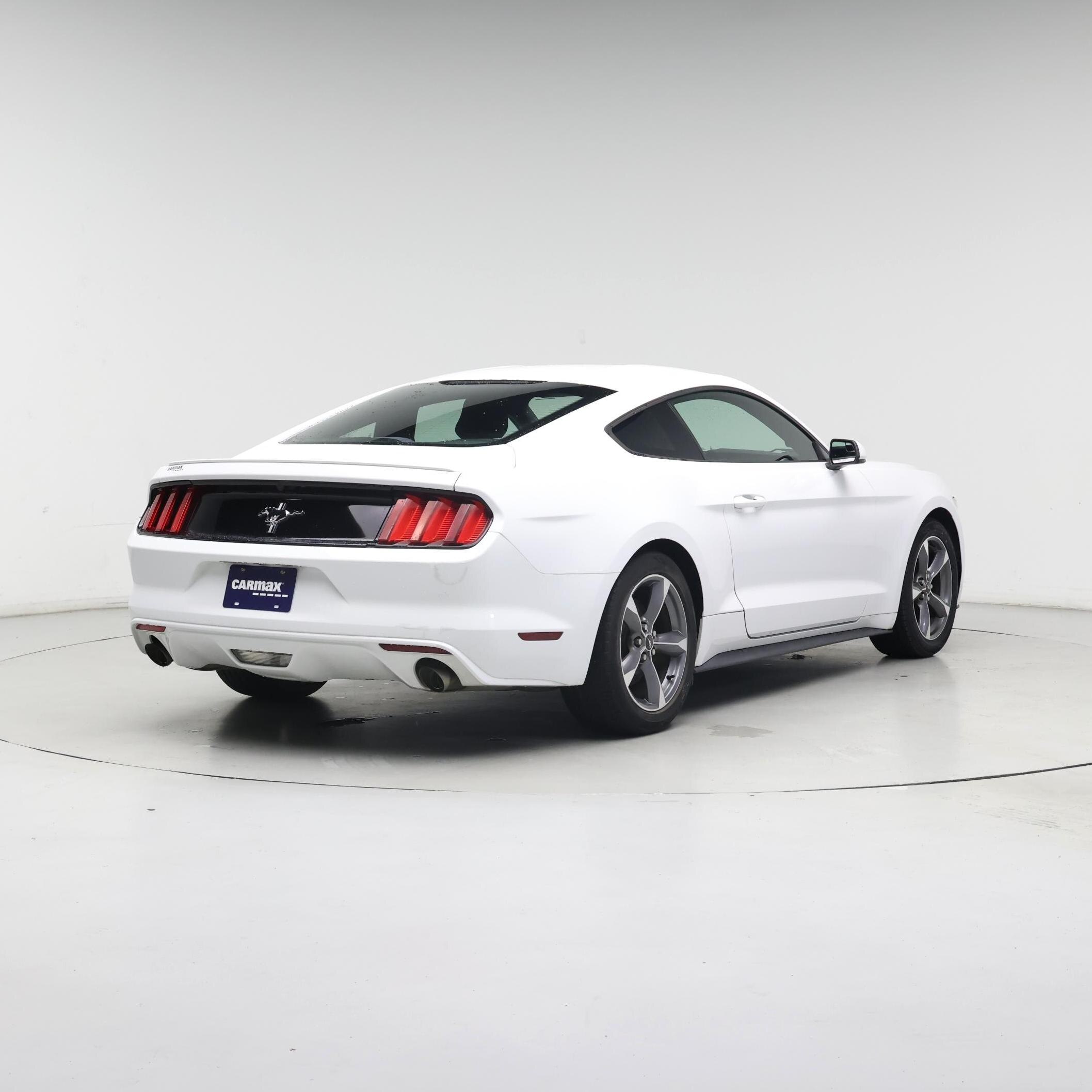 Thumbnail: 2015 Ford Mustang - 8