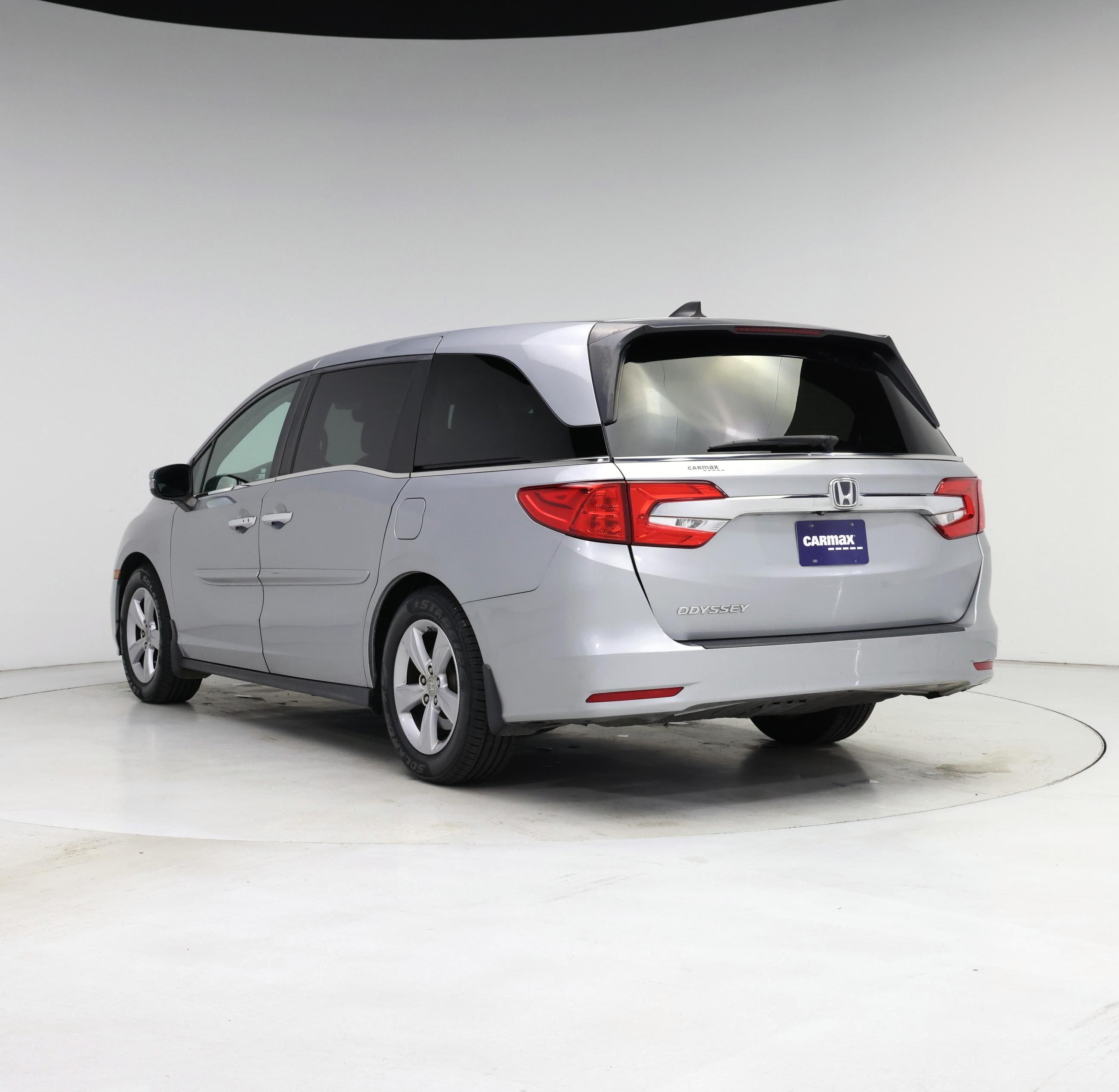 Thumbnail: 2019 Honda Odyssey - 2