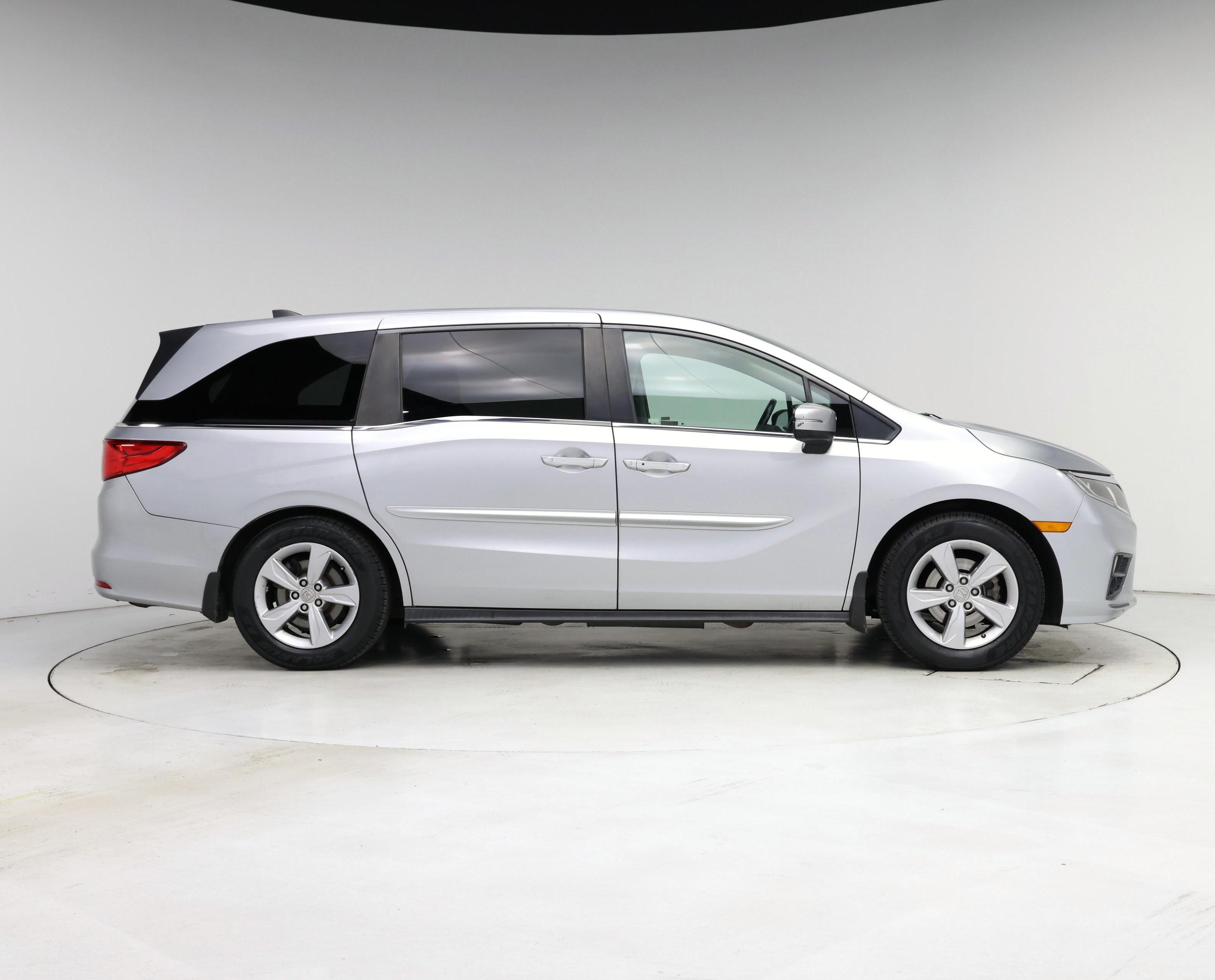 Thumbnail: 2019 Honda Odyssey - 7