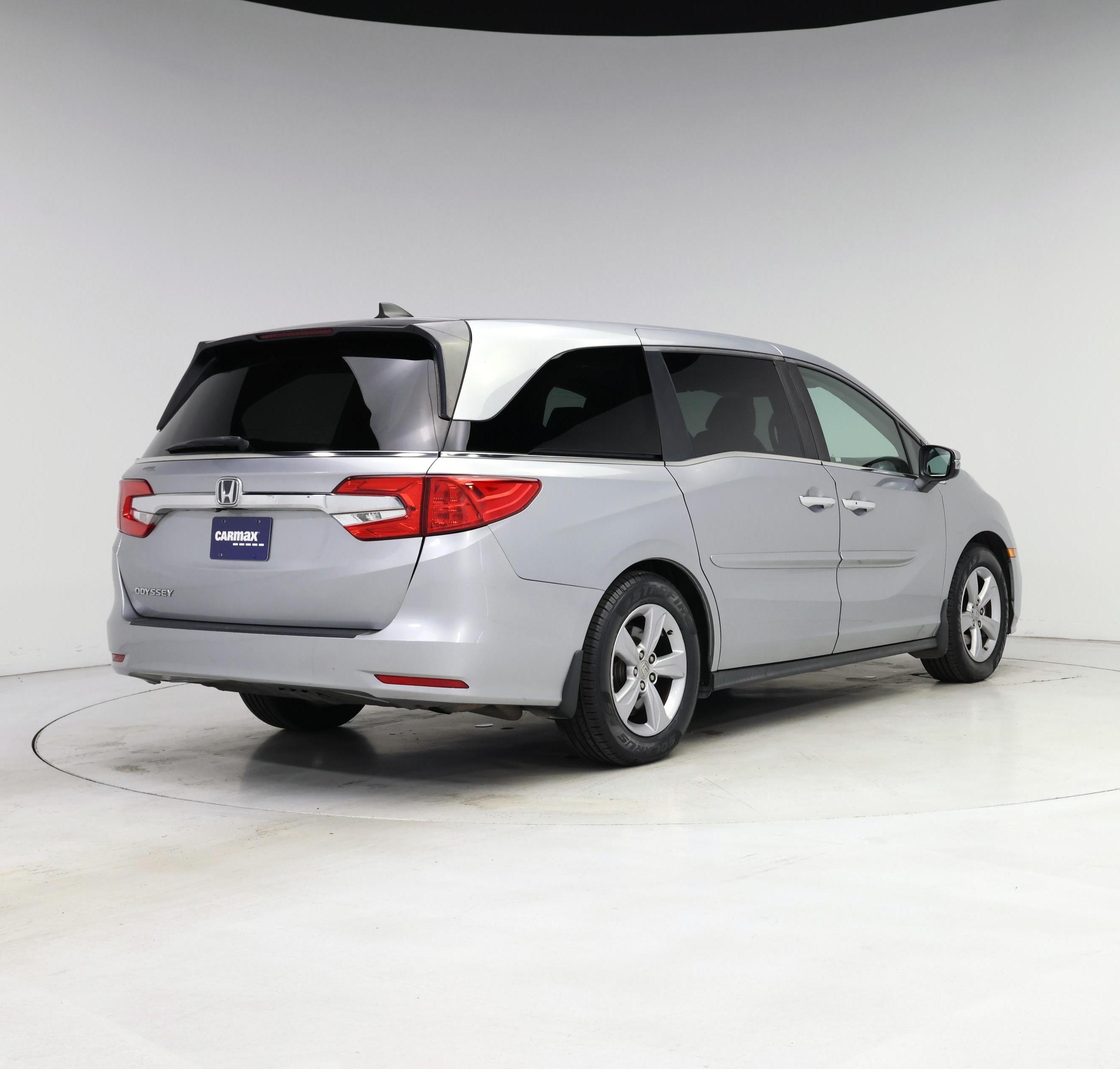 Thumbnail: 2019 Honda Odyssey - 8