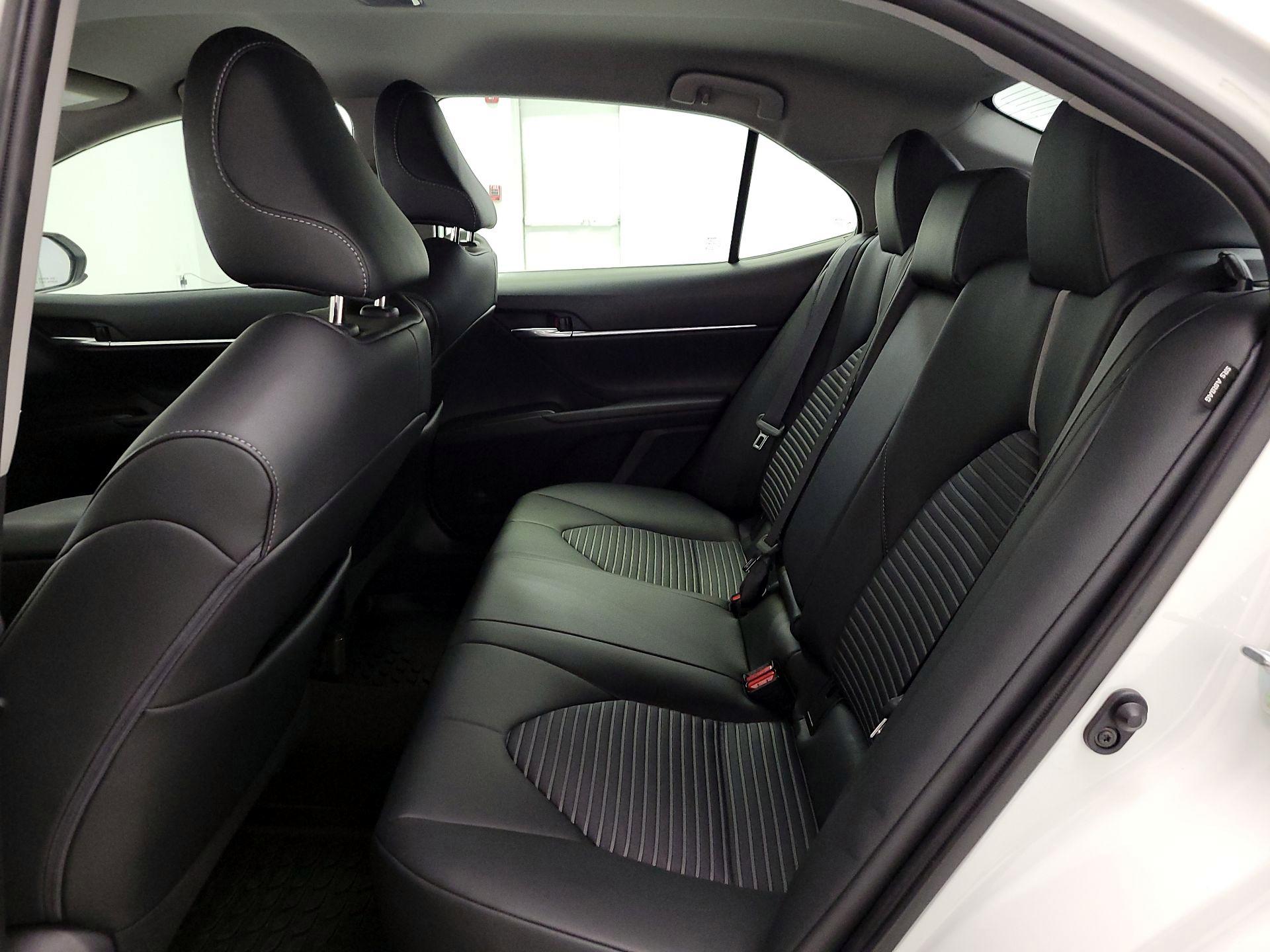 Thumbnail: 2021 Toyota Camry - 19