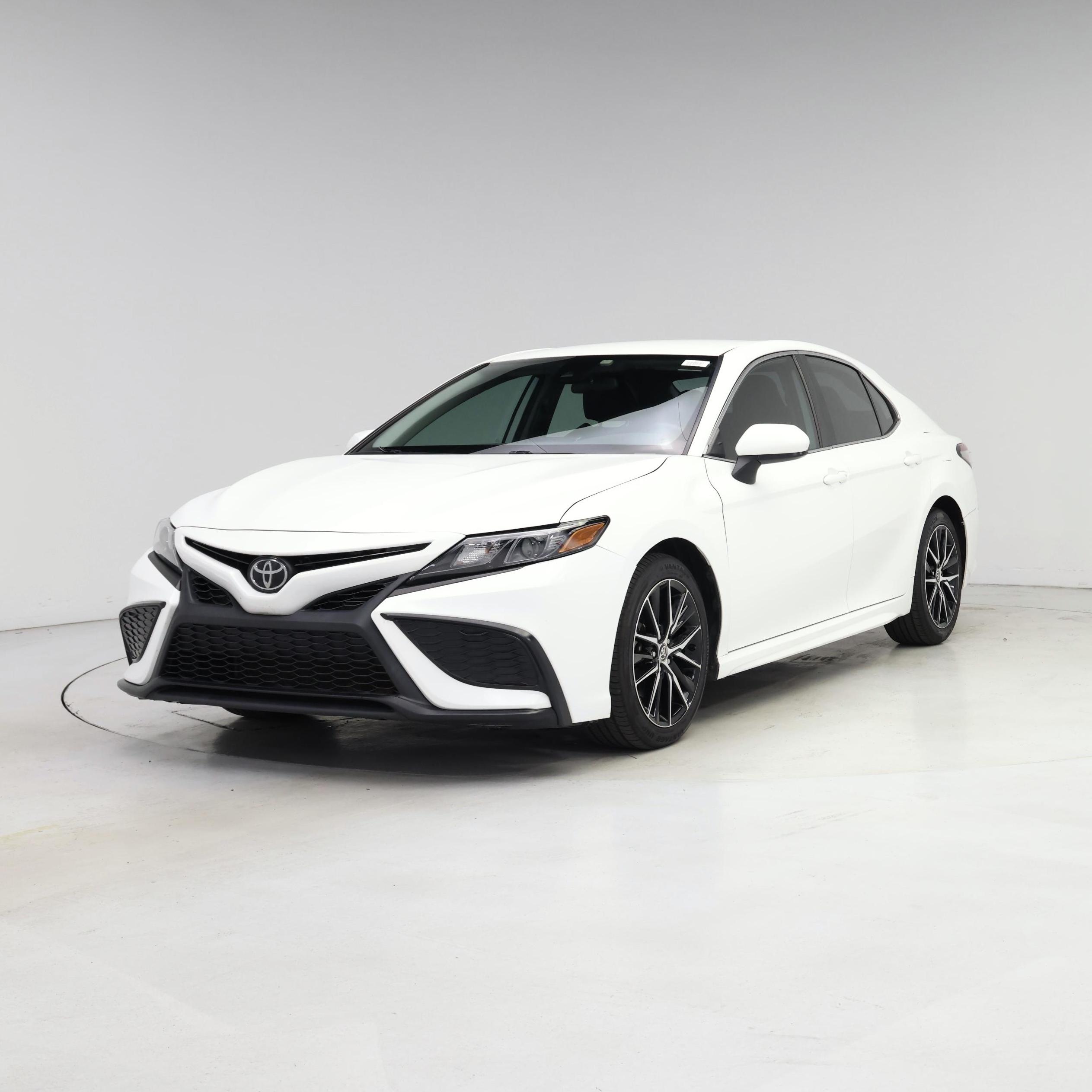 Thumbnail: 2021 Toyota Camry - 4