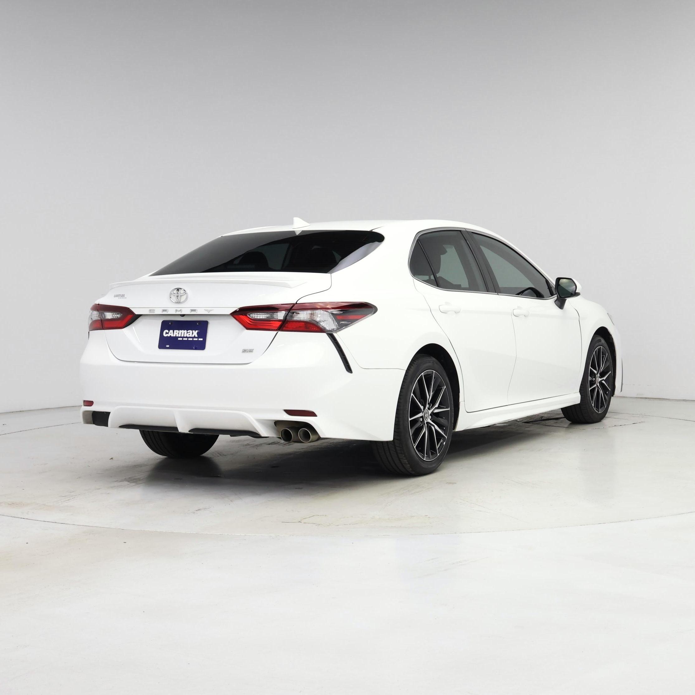 Thumbnail: 2021 Toyota Camry - 8