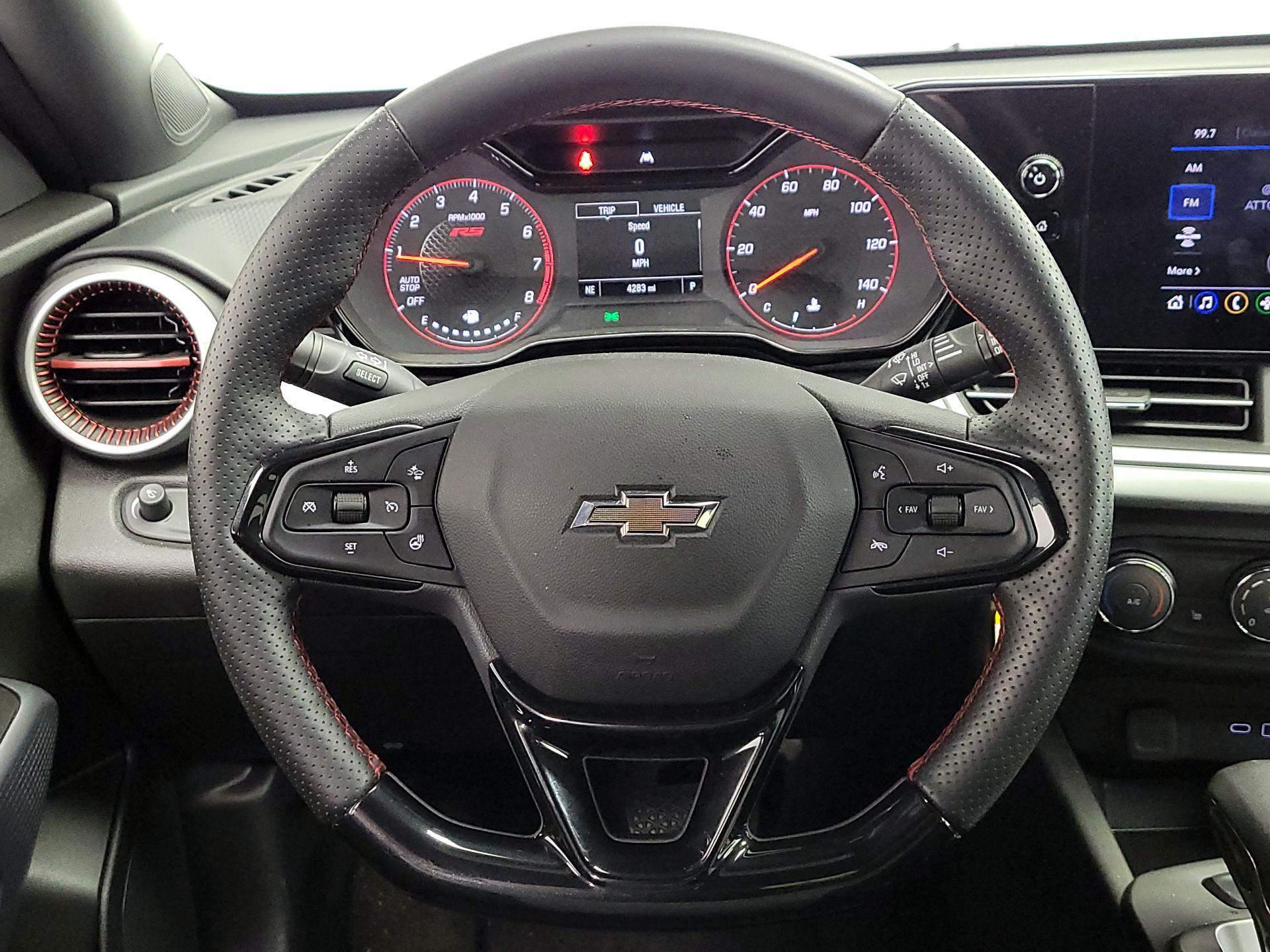 Thumbnail: 2025 Chevrolet Trax - 10