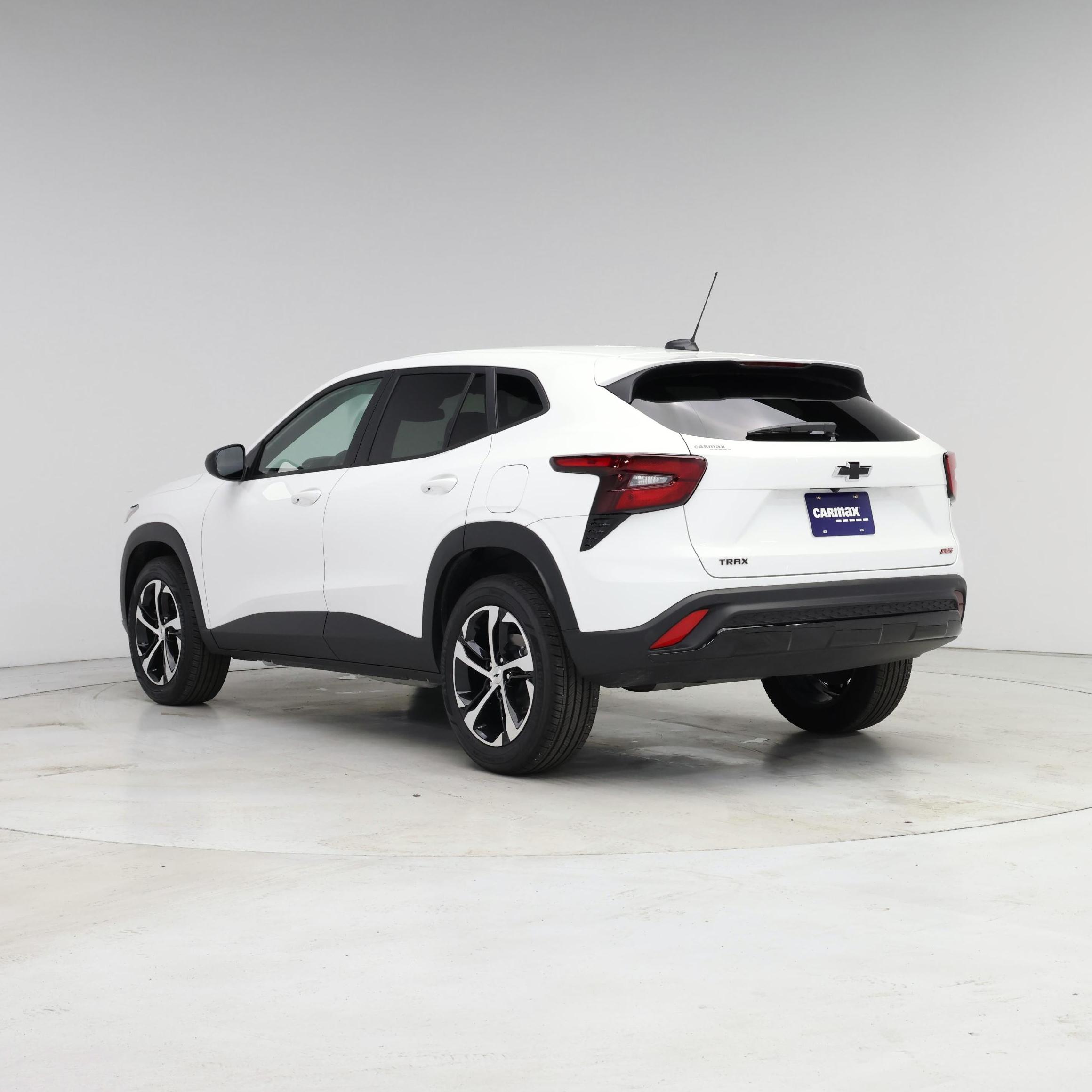 Thumbnail: 2025 Chevrolet Trax - 2